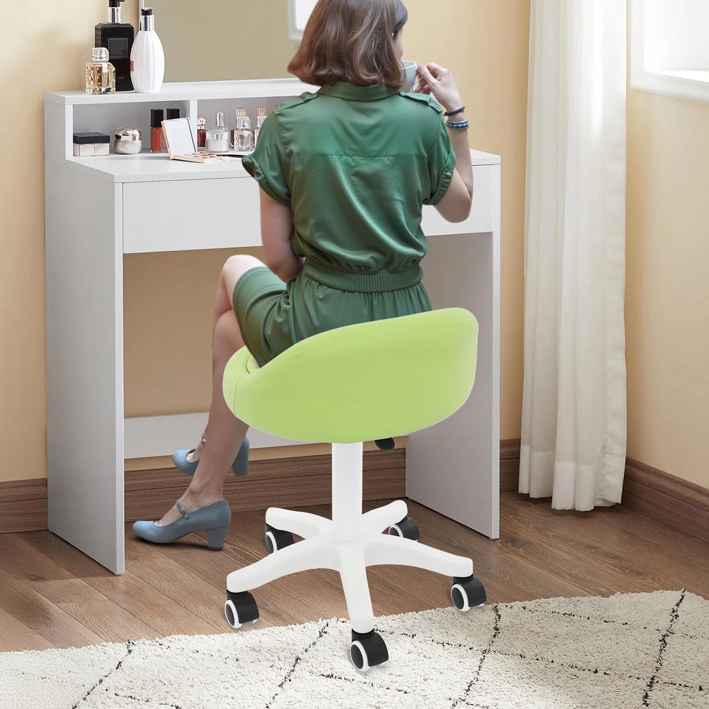 Titunjian Rolling Stool Chair with Backrest Round PU Leather Swivel Salon Stool Adjustable Height Drafting Tattoo Office Chair for Spa Salon Tattoo Massage Dental Office (Green)