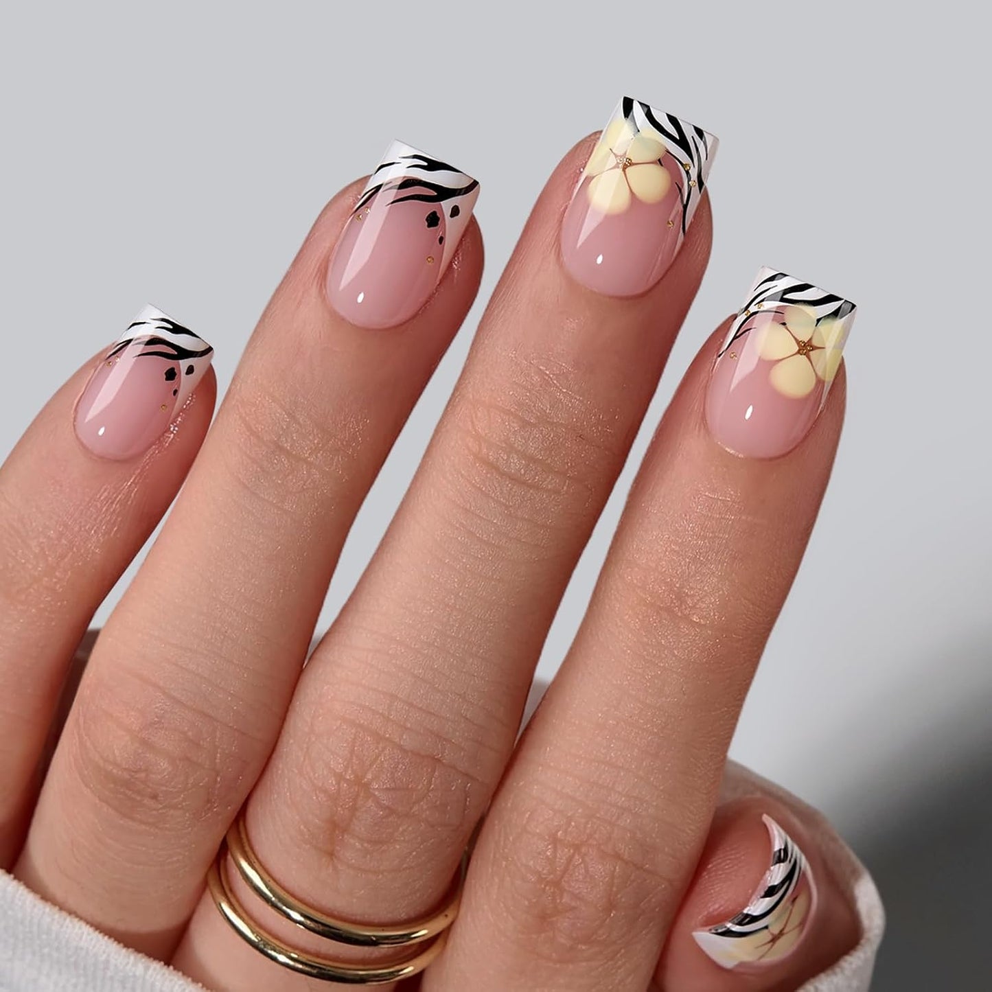 French Tip Press On Nails - Isle Plumeria | Easy-Apply Flower Short Square Design, 32 Nails in 16 Sizes
