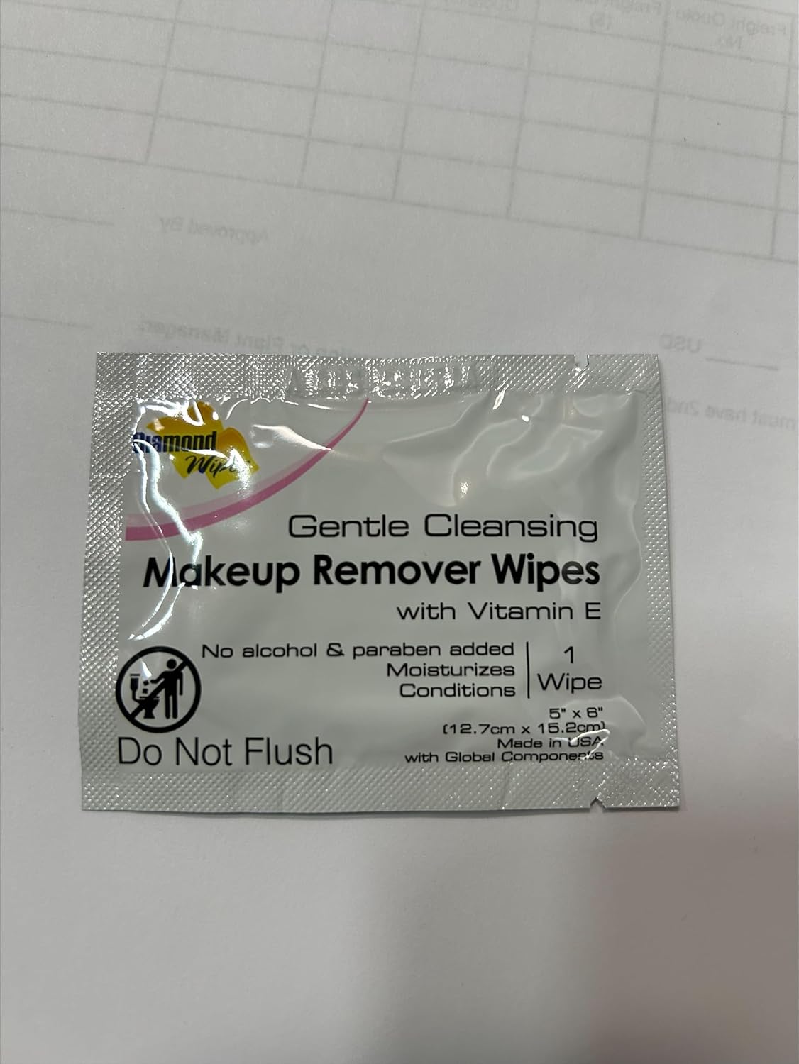 Diamond Wipes Face Cleansing & Waterproof Makeup Remover - 500 Alcohol-Free Wipes with Vitamin E