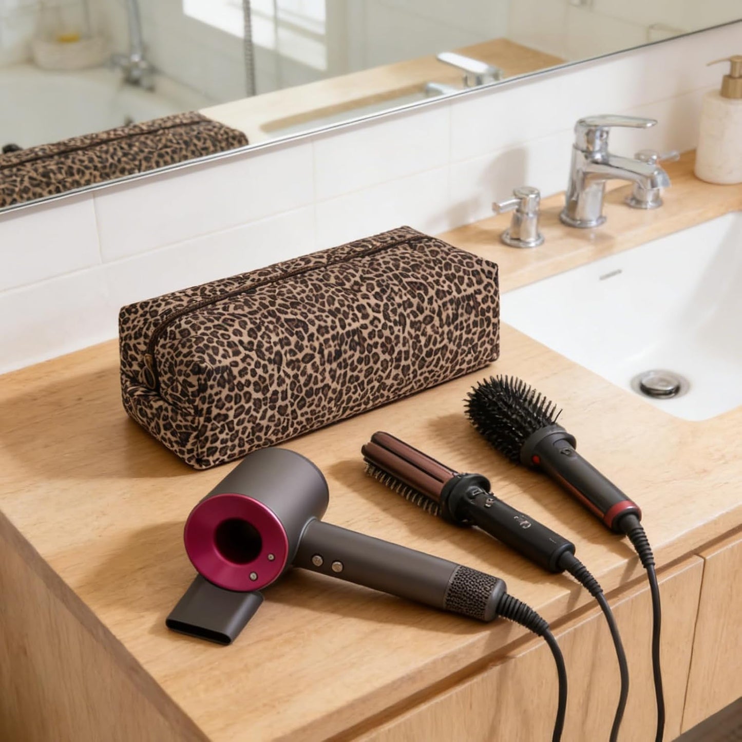 Hair Tools Travel Bag - Quilted Organizer for Dyson Airwrap Styler | Compact & Stylish