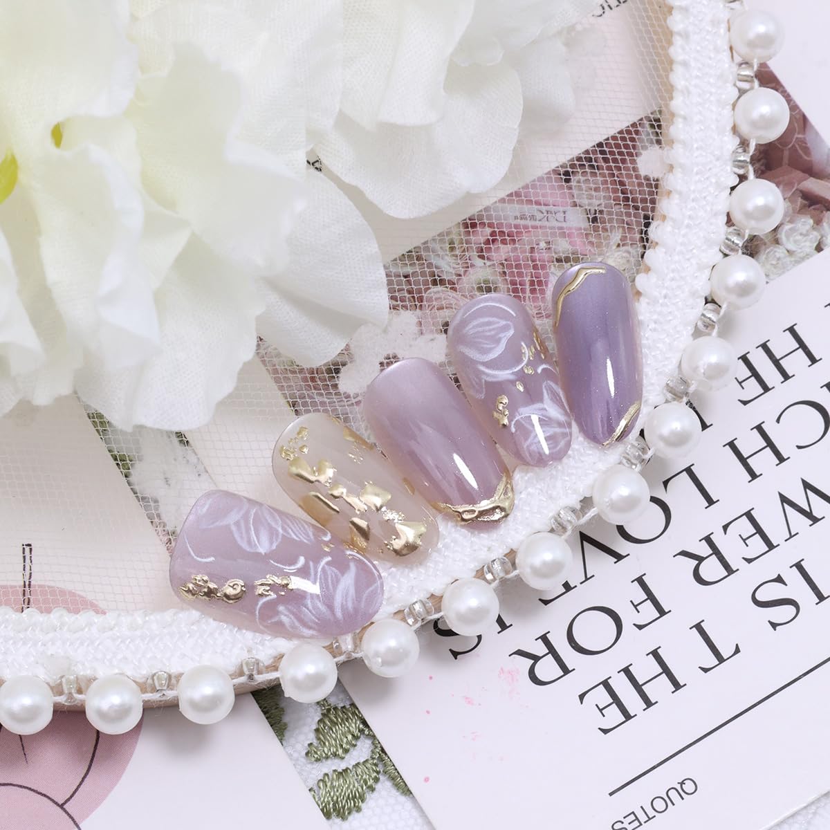 30Pcs Short Almond Press on Nails Purple Flower Fake Nails with Clear Gilding Design Spring False Nails Reusable Artificial Cute Press Ons Stick on Nails Full Cover Glue on Nail for Women Acrylic Tips