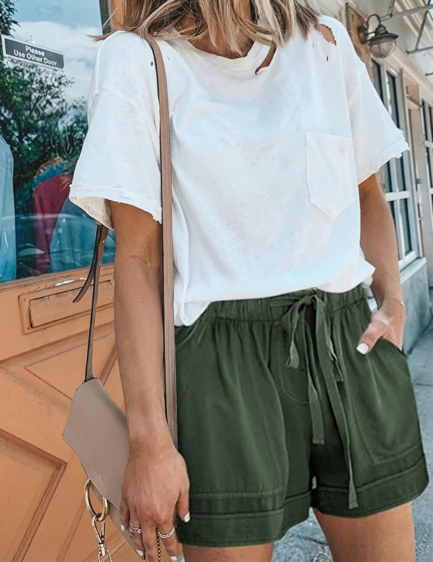 NILOINE Womens Drawstring Shorts Elastic Waist Shorts Casual Summer Beach Cotton Short Pants with Pockets(Army Green,Small)