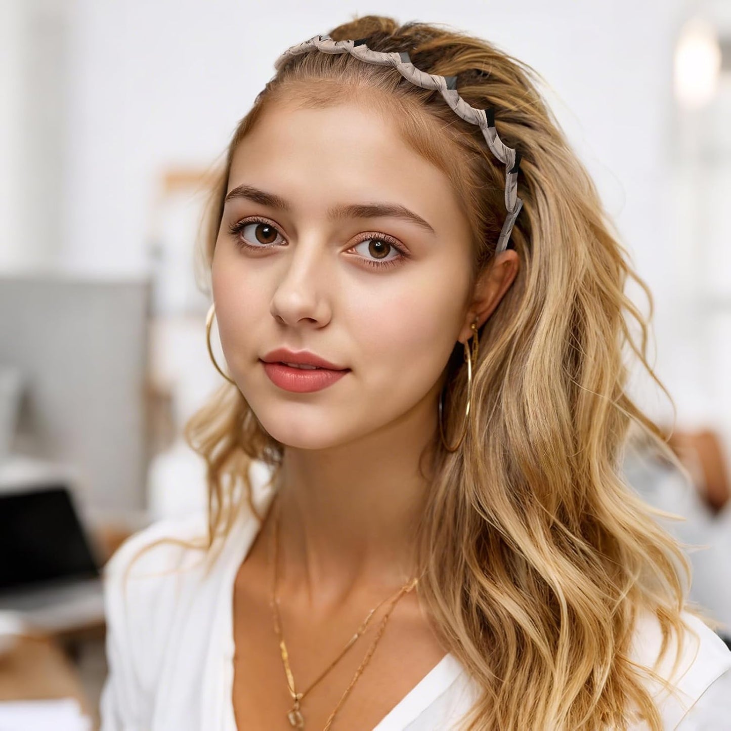 Zig Zag Headbands for Women - Non-Slip Wavy Comb Design | 6 Pcs Set, Ideal 90s Hair Accessories