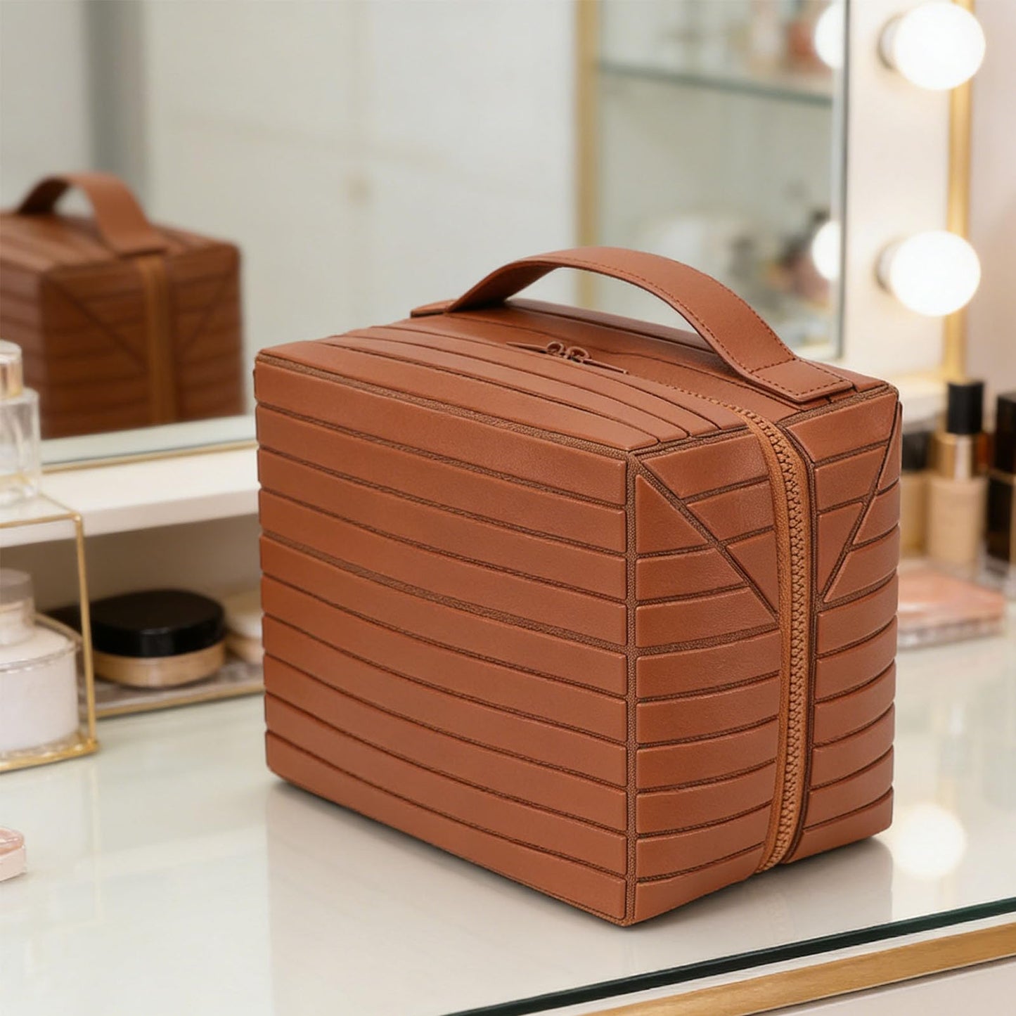 Decumeby Travel Makeup Bag, Large Capacity Fold Down Cosmetic Bag for Women, Waterproof PU Leather, Pull Open Toiletry Bag with Compartments, for Skincare, Brushes & Travel Essentials (Brown)
