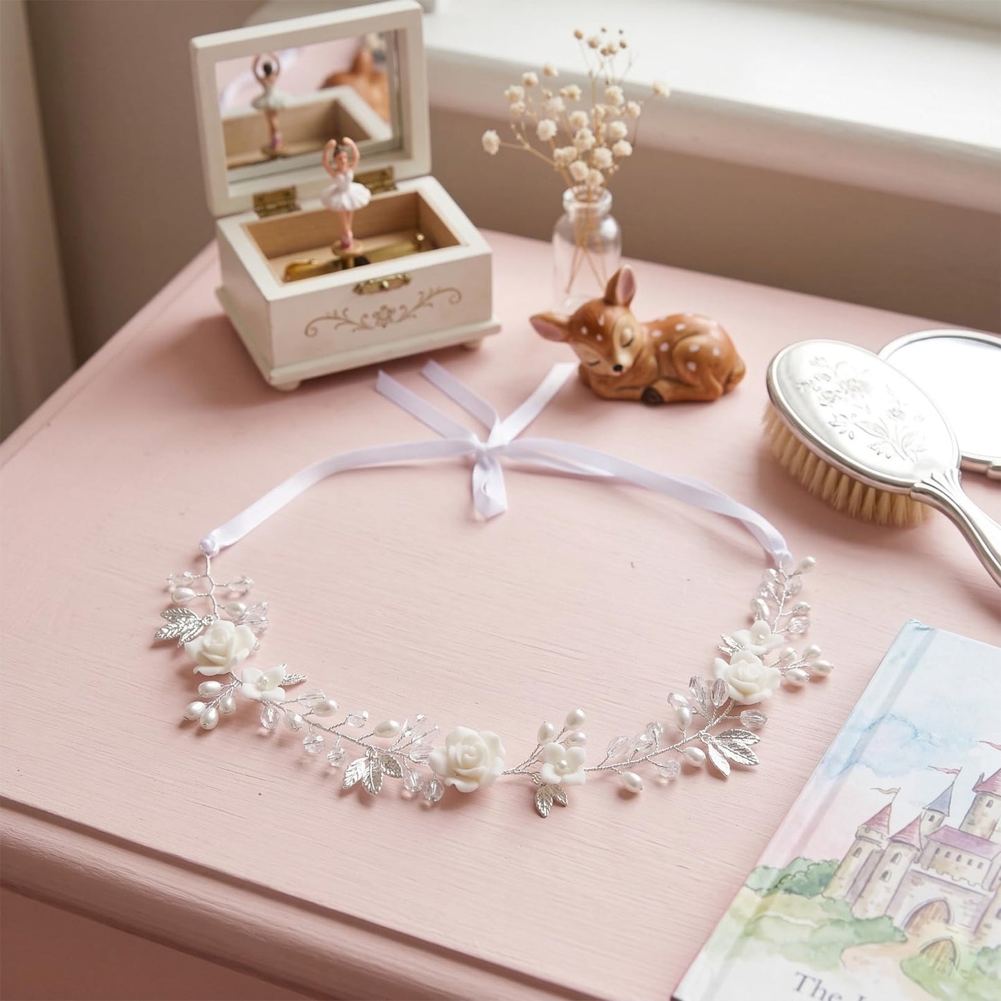 Floral Fall Flower Wedding Hairpiece Pearls Bridal Hair Accessory with Crystals for Women (Silver and white)