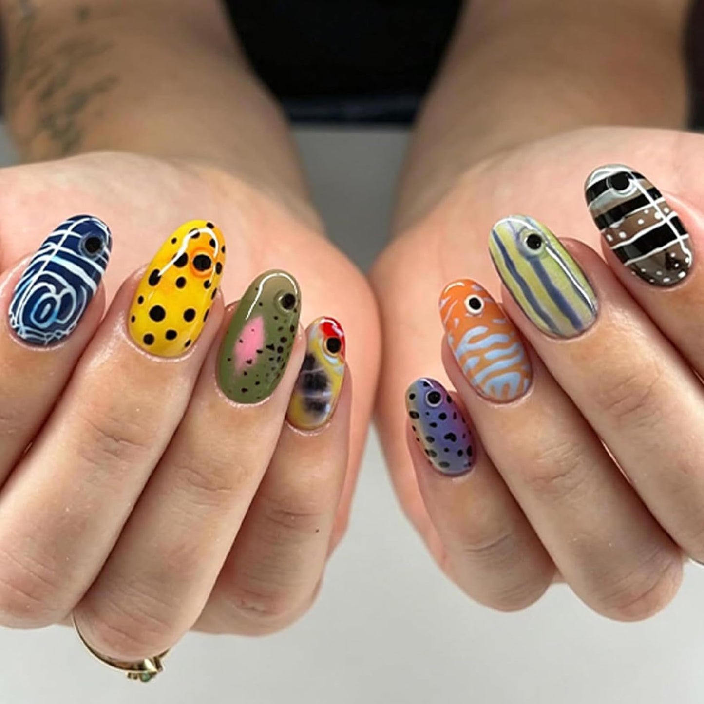 Press On Nails - Medium Oval Pink Fake Nails with Summer Designs | 24 Pcs Reusable Glossy Full Cover