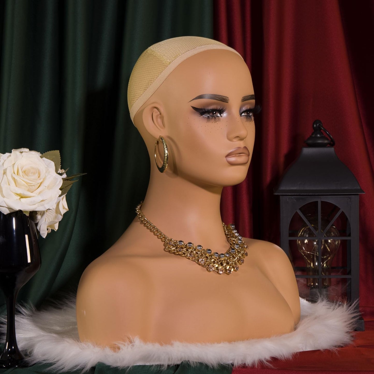 JINGFA Mannequin Head with Shoulders Realistic Manikin Head with Freckles for Display and Styling for Wigs, Jewelry, and Clothing