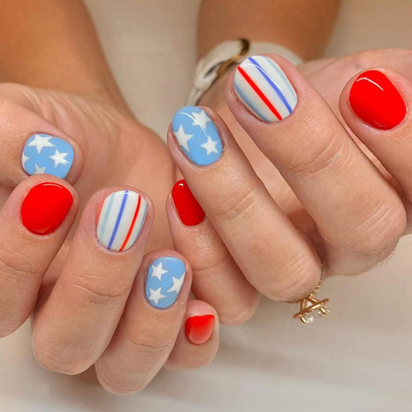 24Pcs 4th of July Press on Nails Short Square Fake Nails with Star Designs Patriotic False Nail for Women Stripe Acrylic Stick on Nails Blue Red Glue on Nail for Independence Day