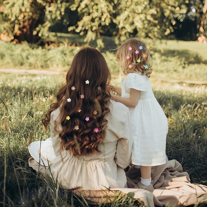Mini Flower Hair Clips - 150 Pcs Colorful Claw Clips for Women, Girls & Teens | Cute Hair Accessories