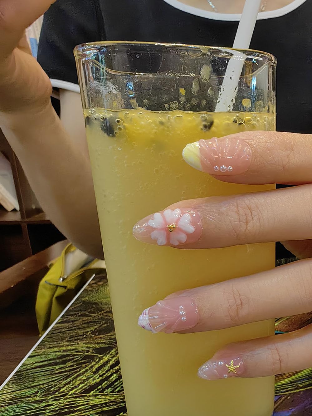 10 Short Almond Handmade Press On Nails | 3D Floral Gradient Color with Cute Starfish & Seashell,New styles for Autumn & Winter | Skip Salon Trips, Easy to Apply & Remove, Reusable (Seafish A02, S)