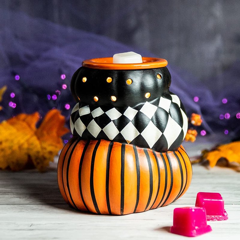 Scentsationals Wax Melt Warmer, Wax Warmer for Scented Wax Melts - Halloween Collection Tabitha - Candle Wax Melter for Fragrance Cubes and Tarts