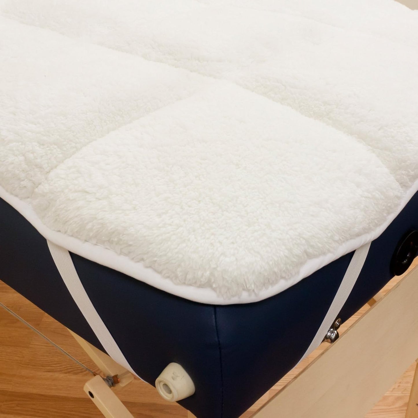 Deluxe Quilted Fleece Massage Table Pad Set - Soft Microfiber with Face Cradle Cover | Lint-Free Comfort