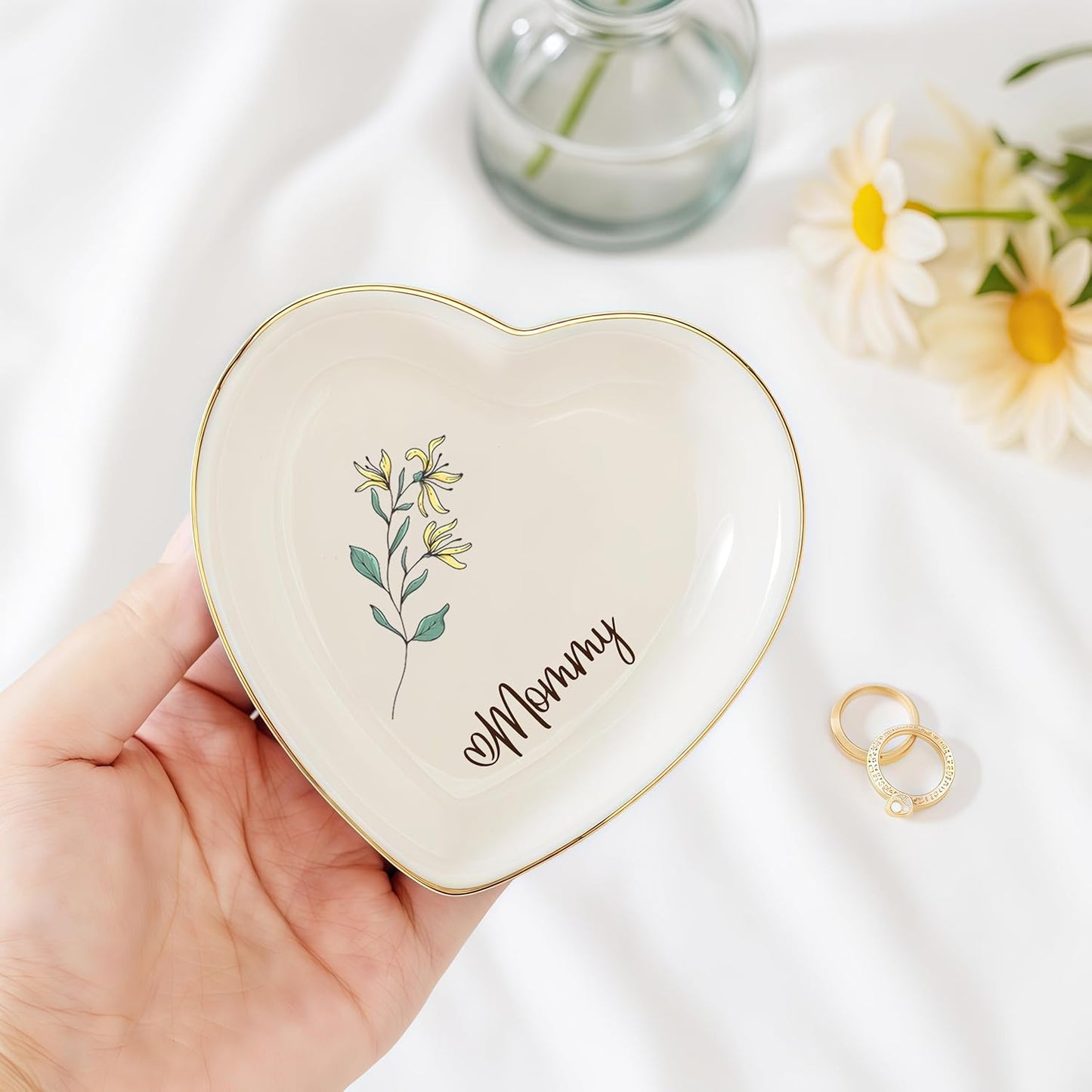 Custom Ceramic Ring Dish - Personalized Jewelry Tray for Name & Birthday | Ideal Gift for Mothers Day & Bridesmaids