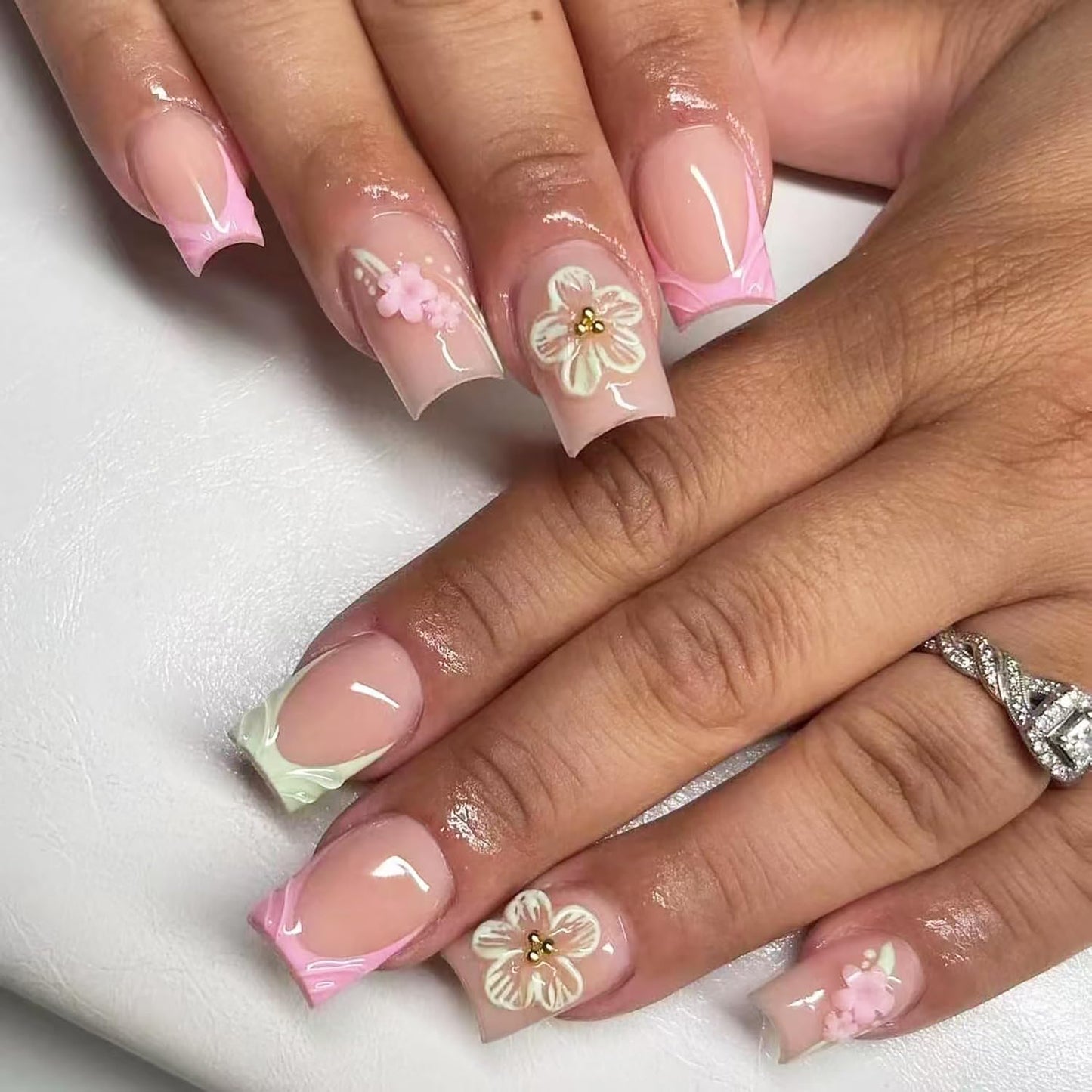 30Pcs Summer Beach Press-On Nails - Medium Almond French Tip with 3D Pearl Seashell Designs | Ocean-Inspired Acrylic Nails for Women