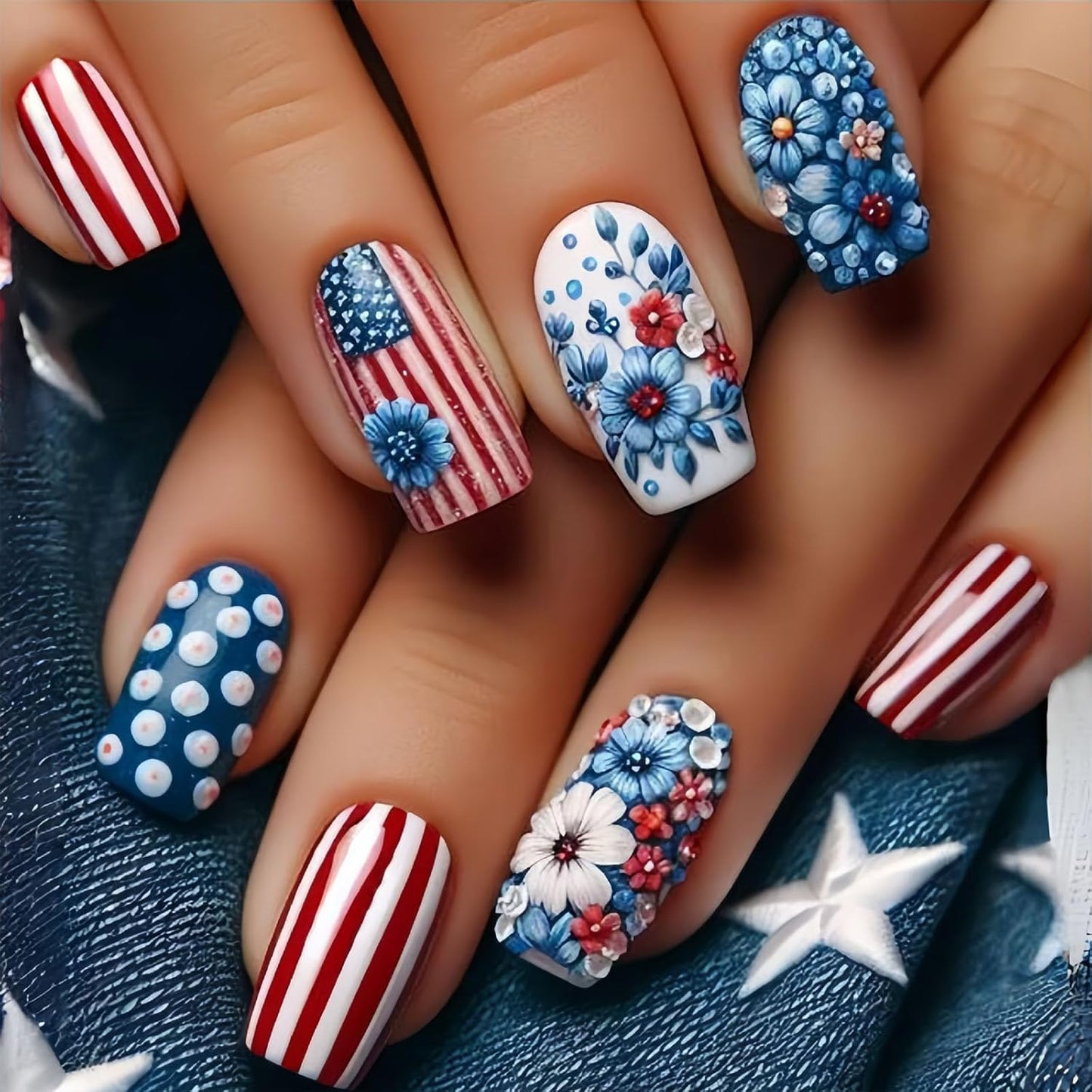 Press On Nails - Short Oval French Tip Design | Glossy Pink with Stars & American Flag - 24 Pcs