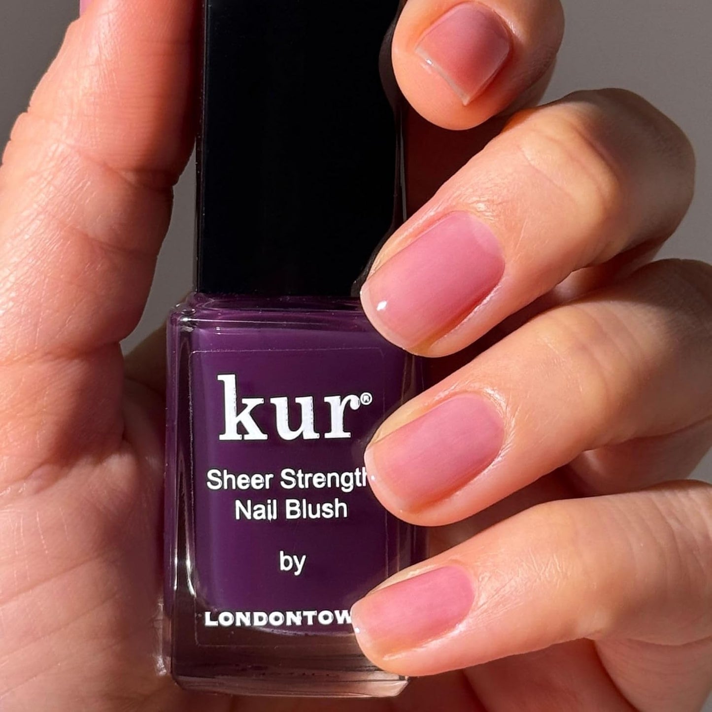 LONDONTOWN Sheer Strength Nail Blush - 2-in-1 Tinted Nail Hardener & Strengthening Treatment | Jelly Finish