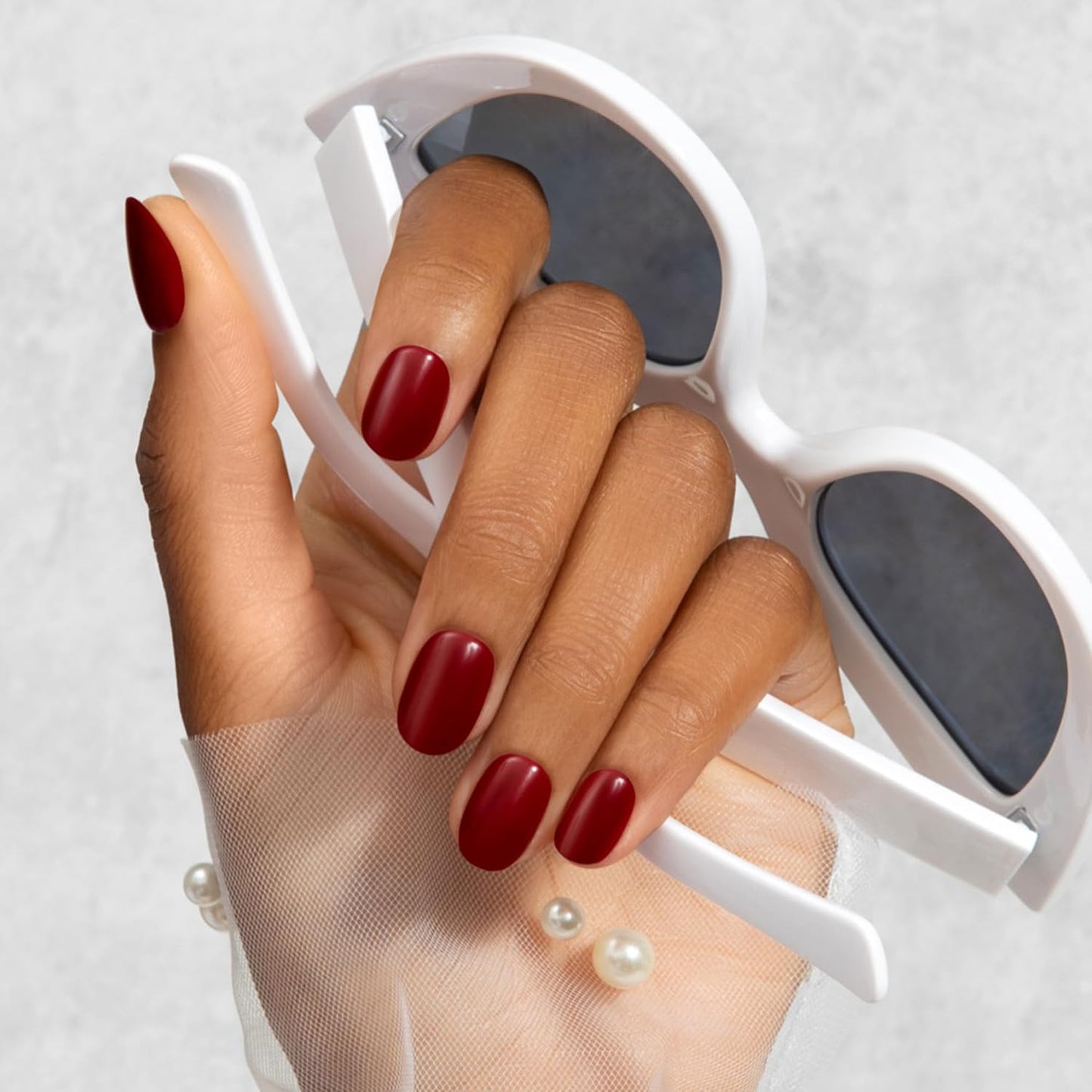 Impress No Glue Press-On Nails - Maplewood Red Oval | 30 Nails, Prep Pad & Manicure Tools