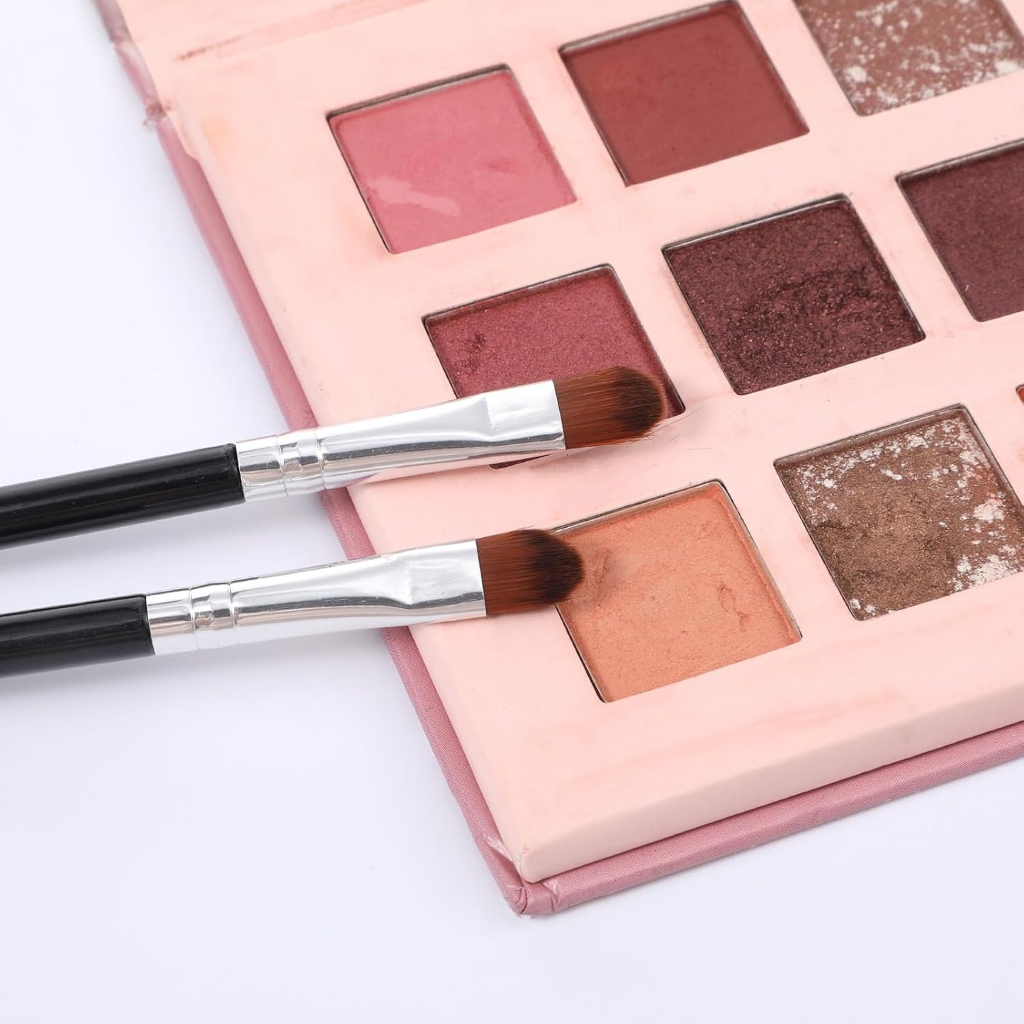 Flat Makeup Brush Set - 4 PCS Under Eye & Eyebrow Applicators for Blending Powder, Cream, & Highlight