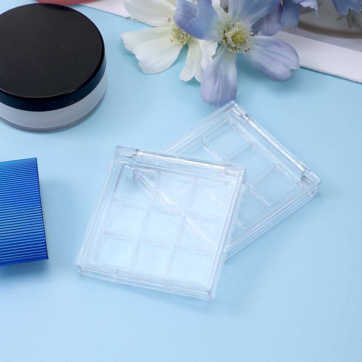 Trinkrittey Empty Makeup Palette Depotting Case, 2pcs Empty Lipstick Palette 9-Grid Clear Blush Lipstick Case Portable Eyeshadow Pan Dispensing Storage Boxes