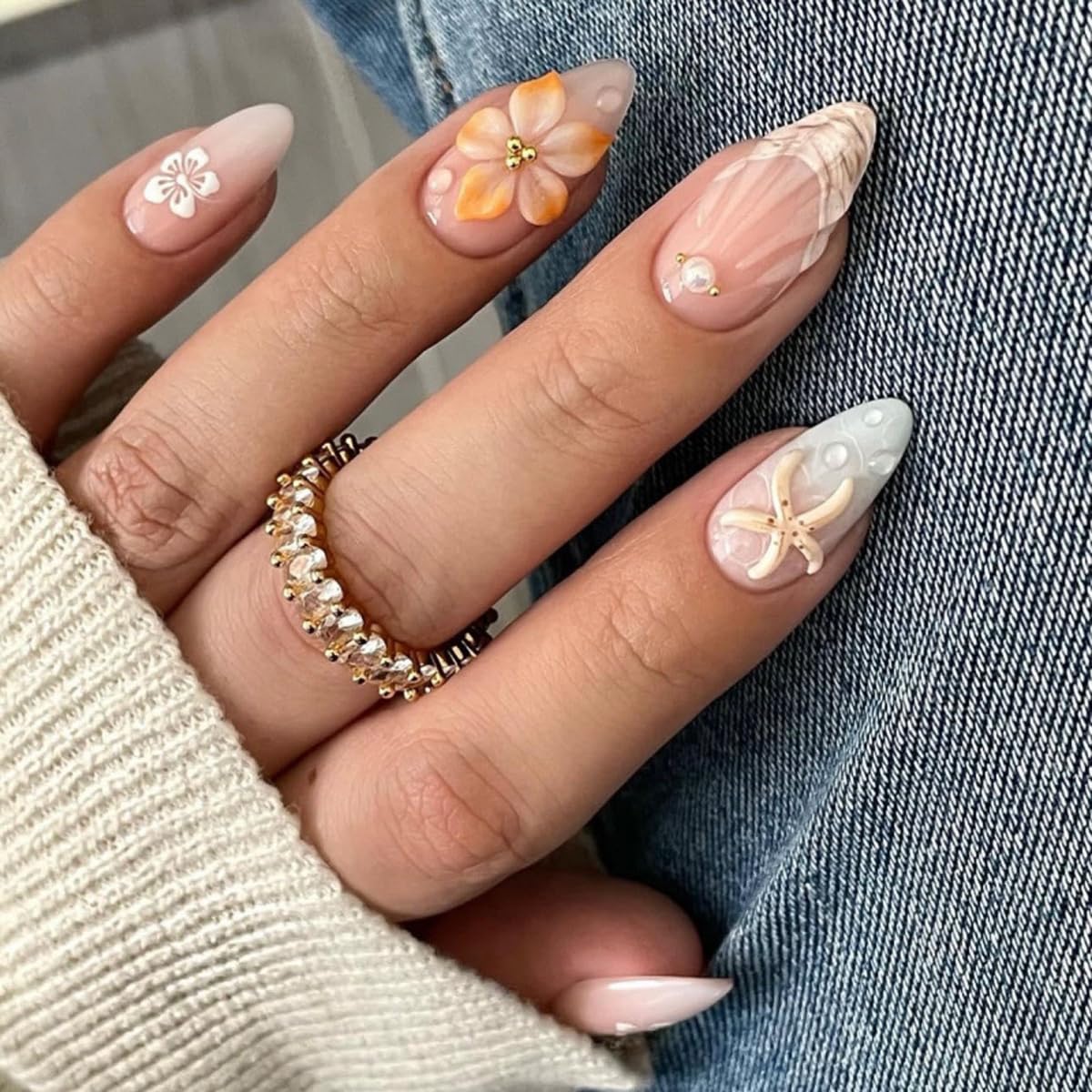 Press on Nails Glossy Fake Nails Fall False Nails Full Cover Glue on Nails for Women 24PCS