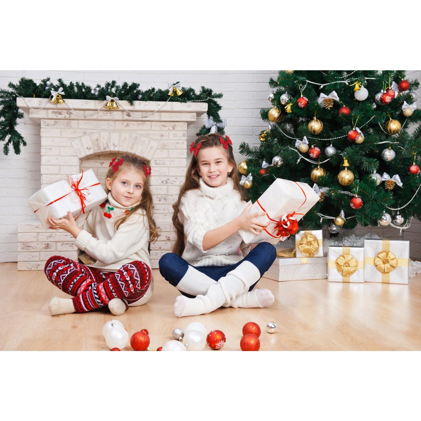 ZOONAI 2Pcs Cute Cherry Strawberry Hair Clips for Baby Girls, Sweet Bowknot Boutique Hair Clip Teens Toddlers Christmas Halloween Headwear Hair Accessories