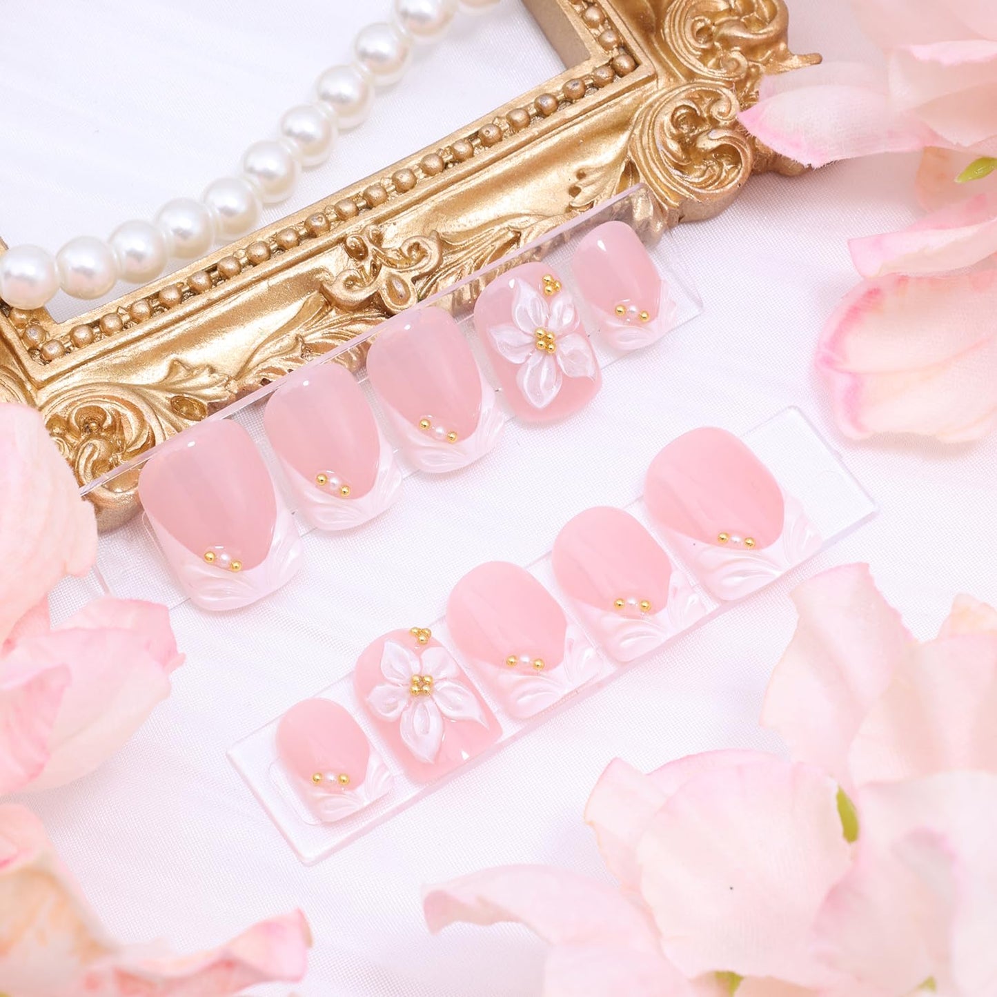 French Tip Press on Nails Short Square Fake Nails White Flower Full Cover Glue on Nails with 3D Rhinestones Designs Spring Summer Floral False Nails Nude Glossy Artificial Acrylic Nail for Women 24Pcs