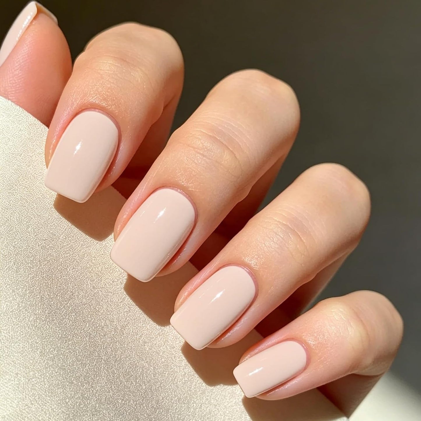 Press On Nails - White Short Square Fake Nails Kit | Reusable 32 Pcs with Glue & Mini File, Perfect Gift for Women & Girls
