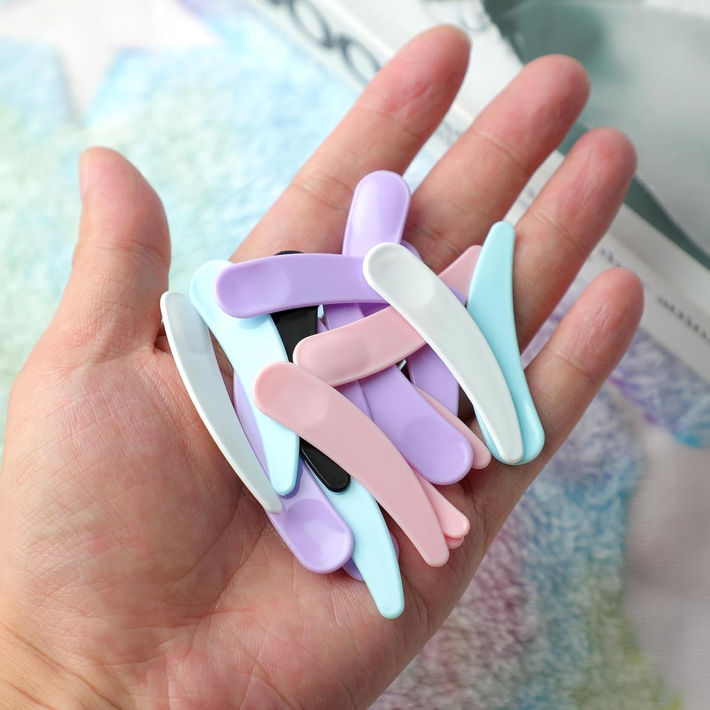 Small Cosmetic Spatulas - 200 Pack Mini Makeup Disposable Plastic Face Mask Applicators | Multi-Colored