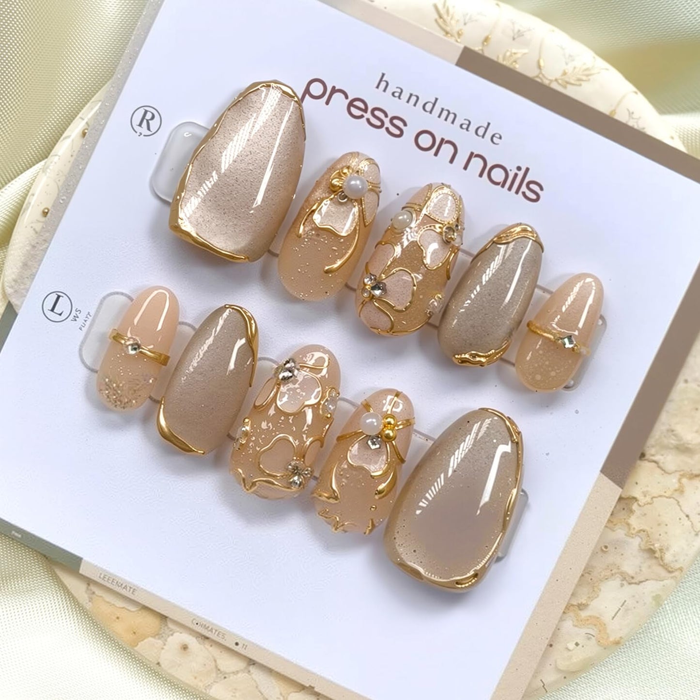 Press On Nails - 24Pcs Medium Almond French Tip with 3D Gold Starfish & Flower Designs | Full Cover Summer Acrylic Nails