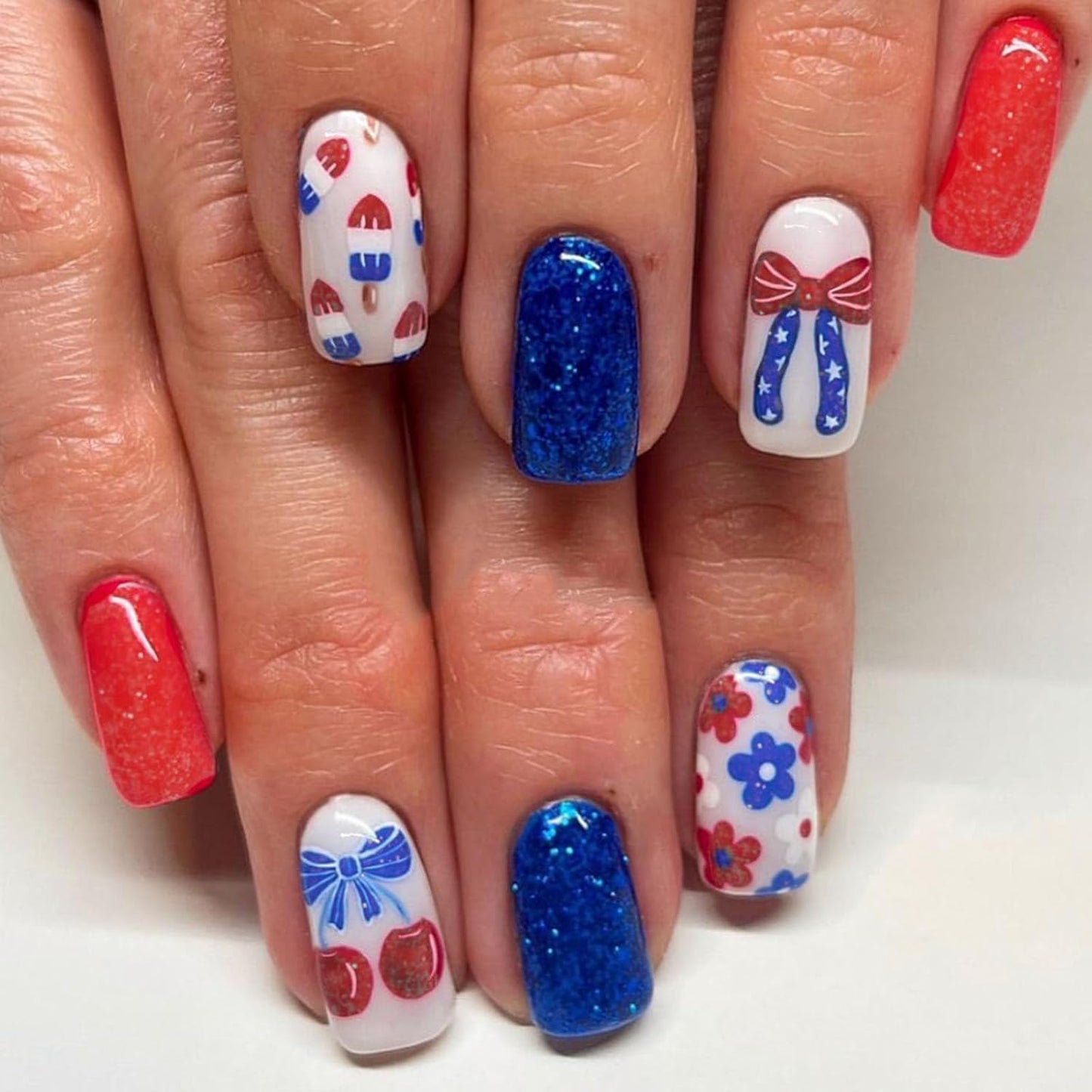 Independence Day Press-On Nails - Medium Square Glitter Acrylic Nails with American Flag Design | 24 Pcs Blue & Red