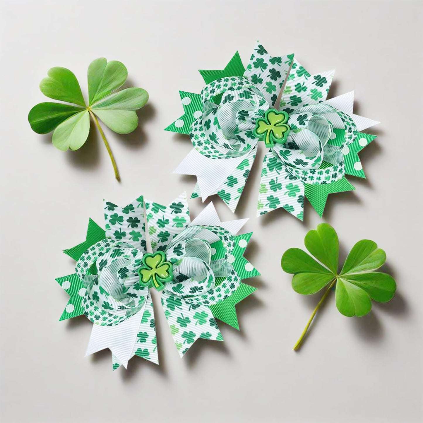 St. Patrick's Day Hair Bow Clips for Women Lucky Shamrock Hair Clips for Girls Green White Hair Bows Cute Clover Hair Barrettes Irish Day Festive Hairpins St. Patrick's Day Hair Accessories 2Pcs