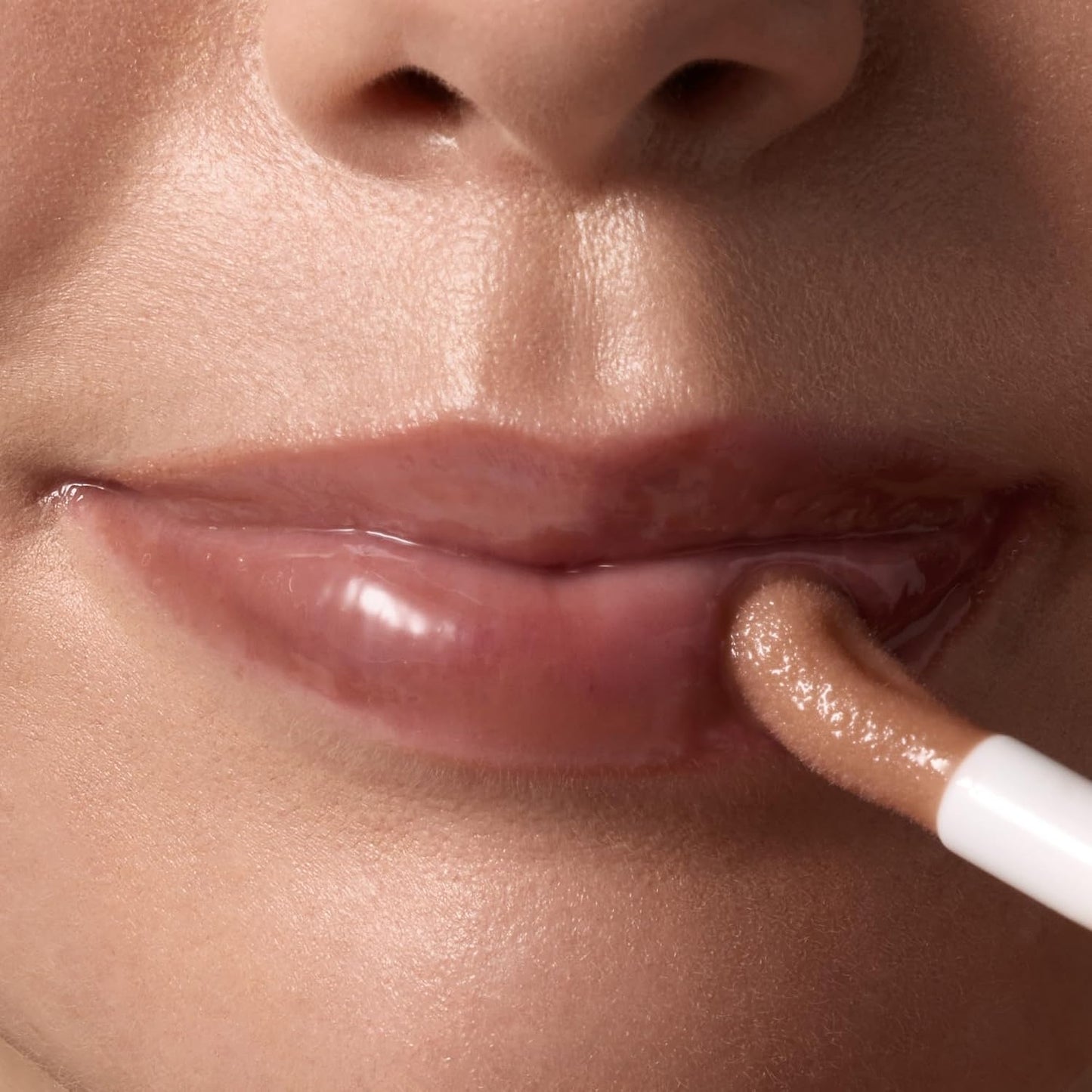 Tree Hut Cinnamon Dolce Lip Oil - Hydrating Sheer Nude Gloss | Non-Sticky Moisturizing Formula, 0.11 fl oz