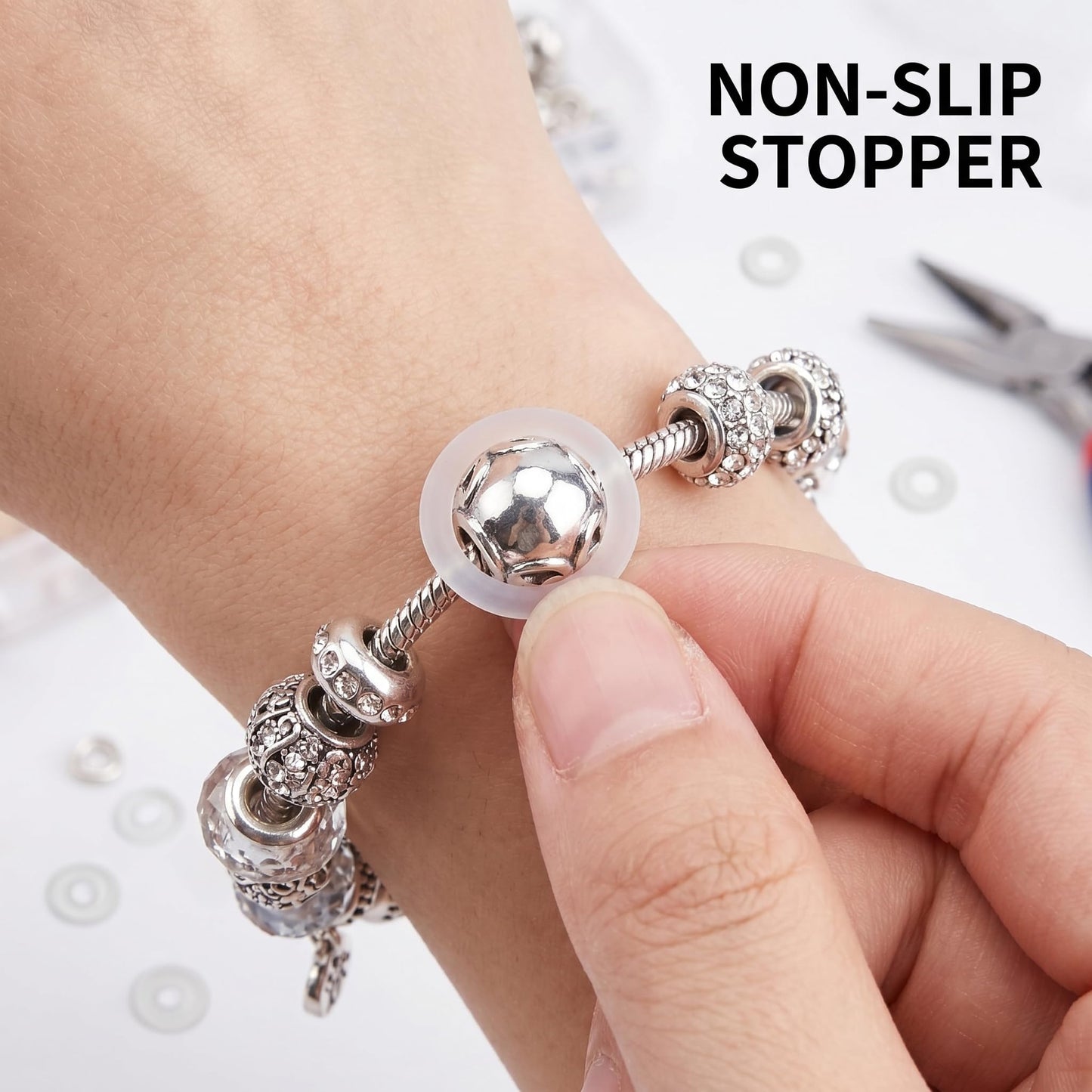 Silicone O Rings, 25pcs Non-Slip Clear Rubber Retaining Rings 5mm Small Diameter 2mm Hole Stopper Spacer Beads Keychain DIY for Bracelet Chains Jewelry Making and Paracord Accessories