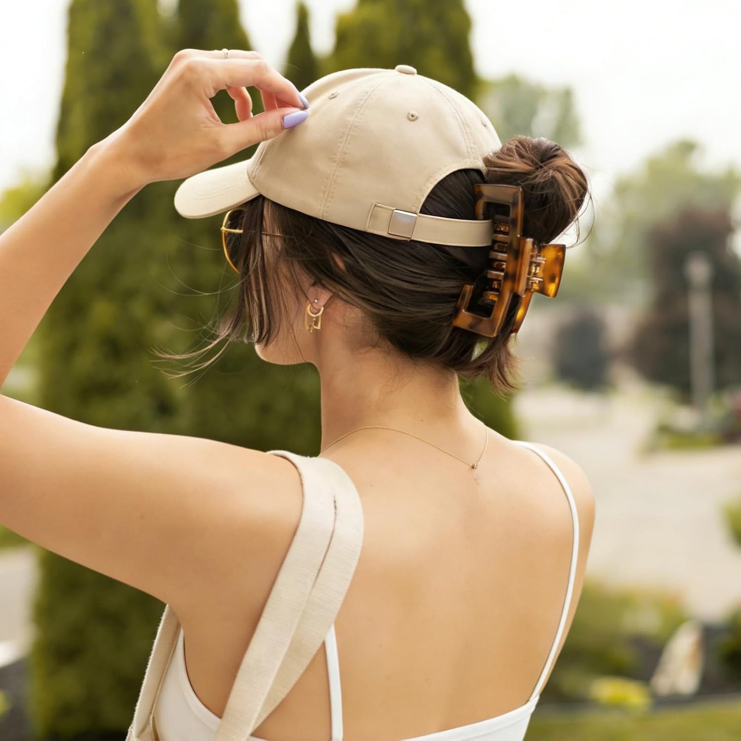 Hair Claw Clips - 6 PCS Non-Slip Strong Hold for Baseball Caps | Ideal for Thick & Thin Hair