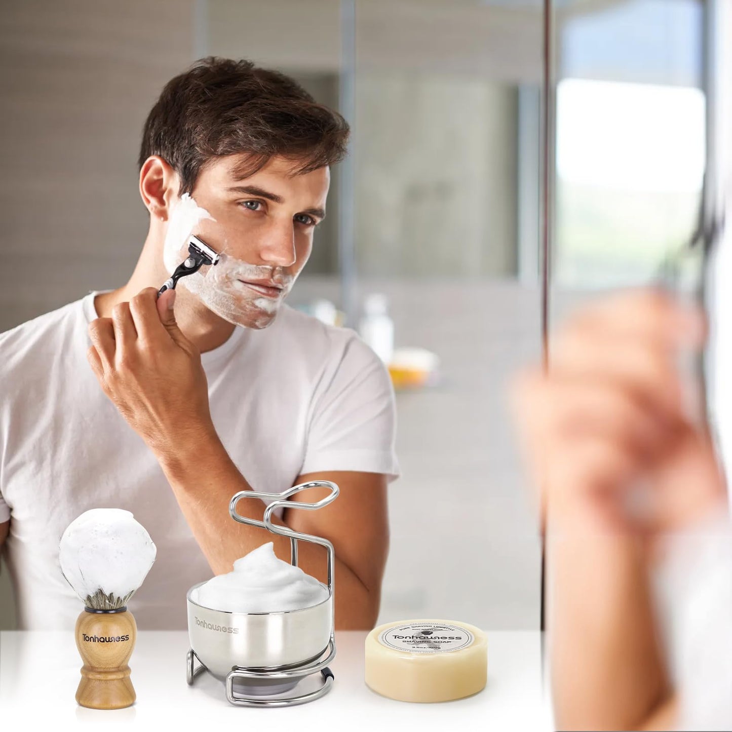 Tonhawness Shaving Brush Kit for Men, 4 in 1 Shaving Brush Set Includes Pure Badger Shaving Brush, Shaving Soap and Stainless Steel Shaving Bowl & Stand for Men’s Barber Shave Gift