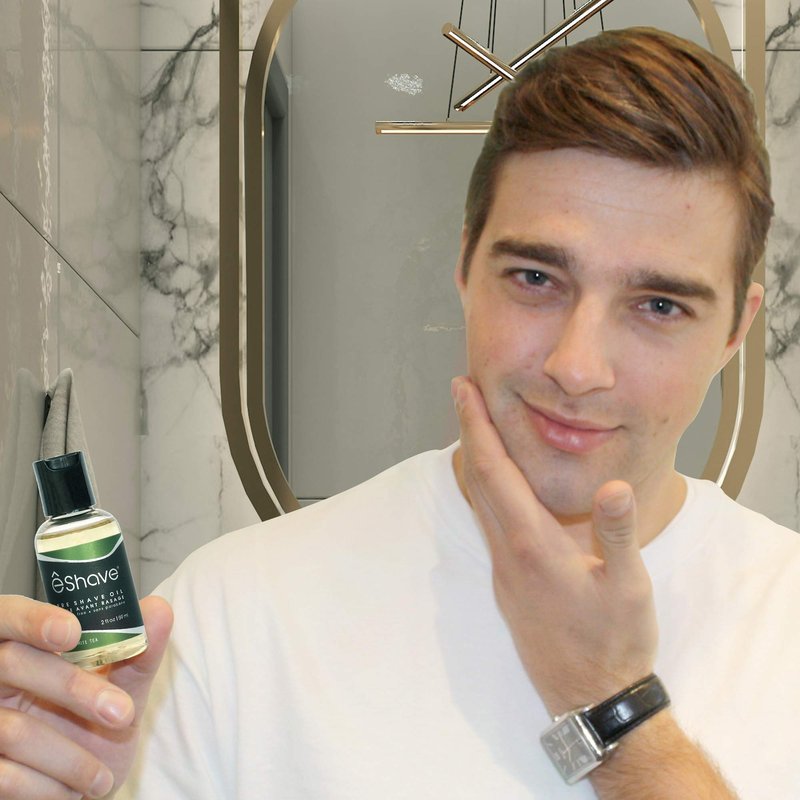 eShave Pre Shave oil for men- protects from shaving irritation and razor burn- for smoothest shave and silky skin- All Natural Shaving oil 2 oz