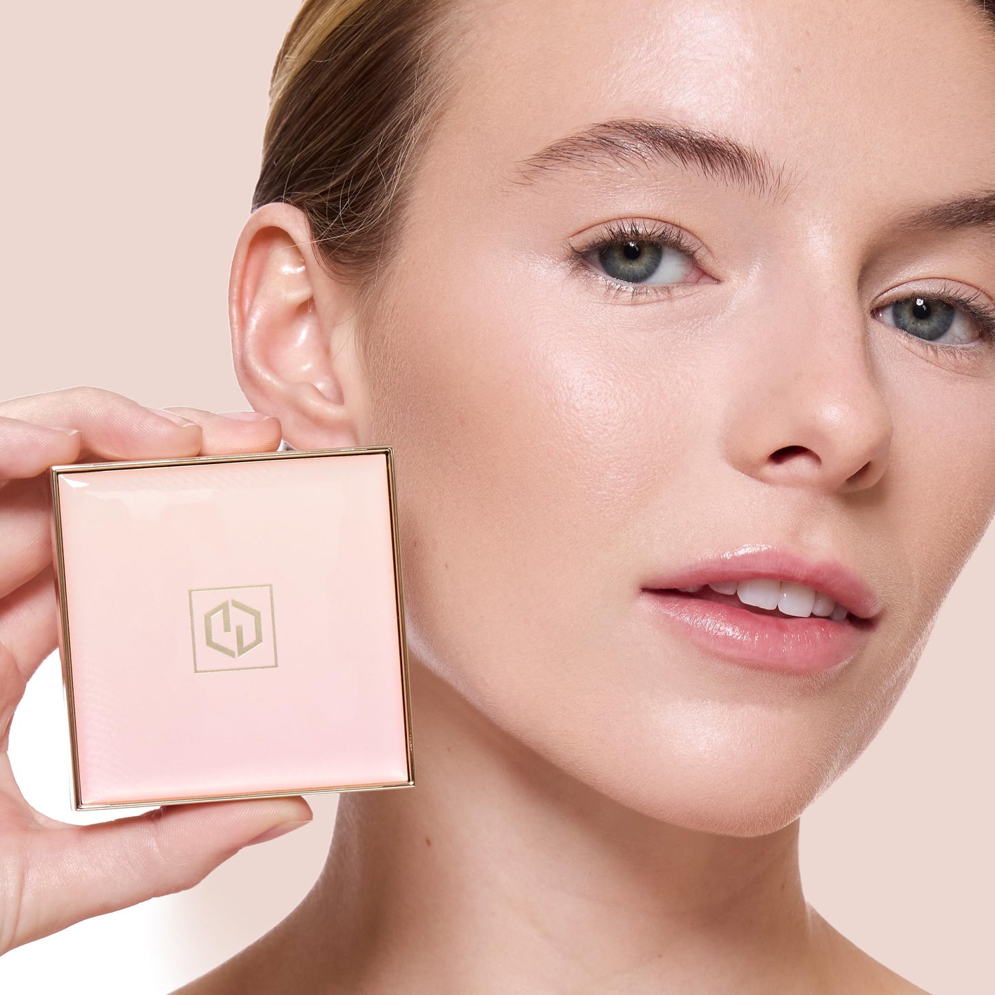 Jouer Soft Focus Brightening Powder, Pink Bright - Fair to Light Skin Tones | Lightweight Brightening Powder to Lift and Revive Skin, Face Makeup Foundation or Concealer