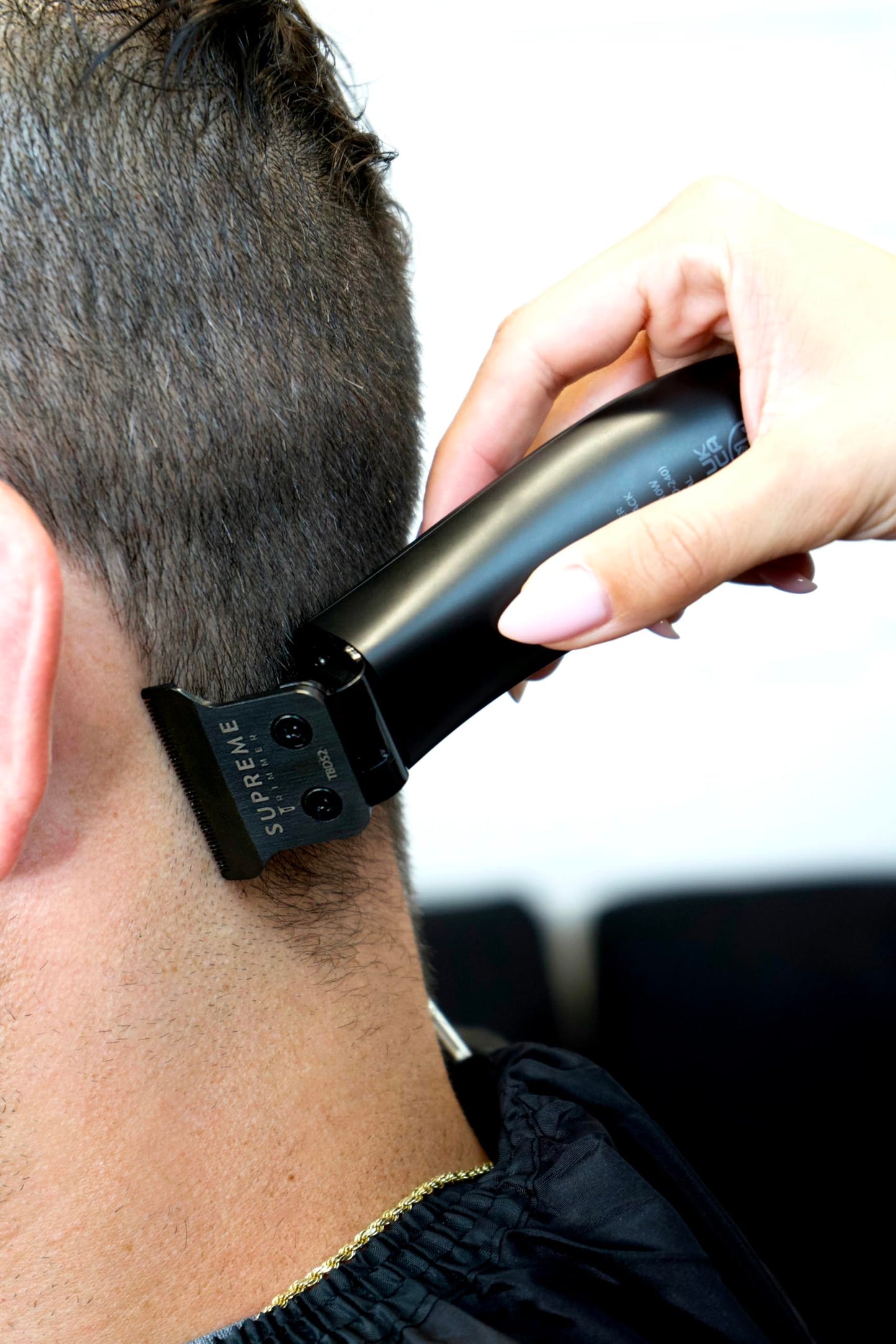 Supreme Trimmer T Shaper - Quiet Cordless Beard & Hair Trimmer for Men | 120 Min Runtime, Low Noise, Zero-Gap DLC Blade | Ideal for Sensitive Skin, Kids & Elderly | ST5190