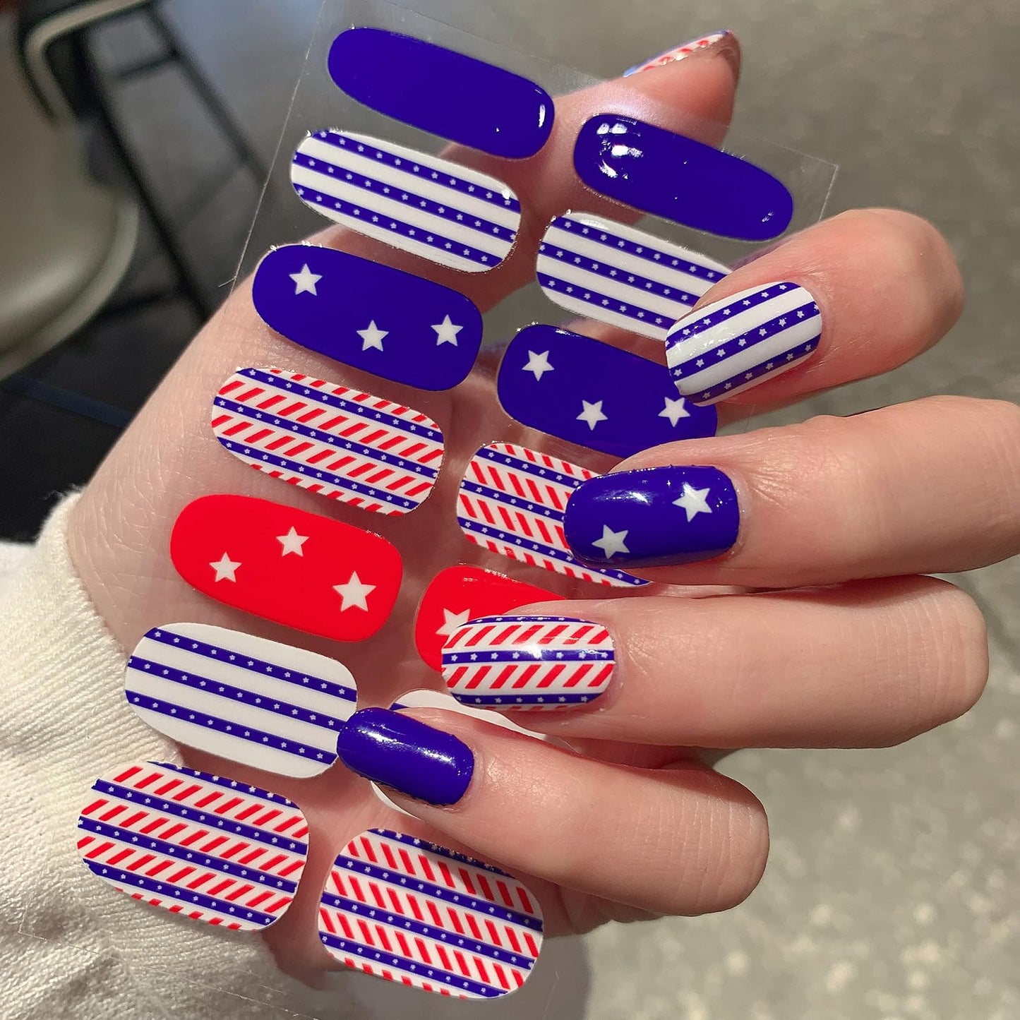 8 Sheets 4th of July Nail Wraps Stickers, Independence Day Full Nail Polish Strips, Memorial Day DIY Self-Adhesive Nail Art Decals Patriotic American Flag Pattern Decor (112 Pieces)