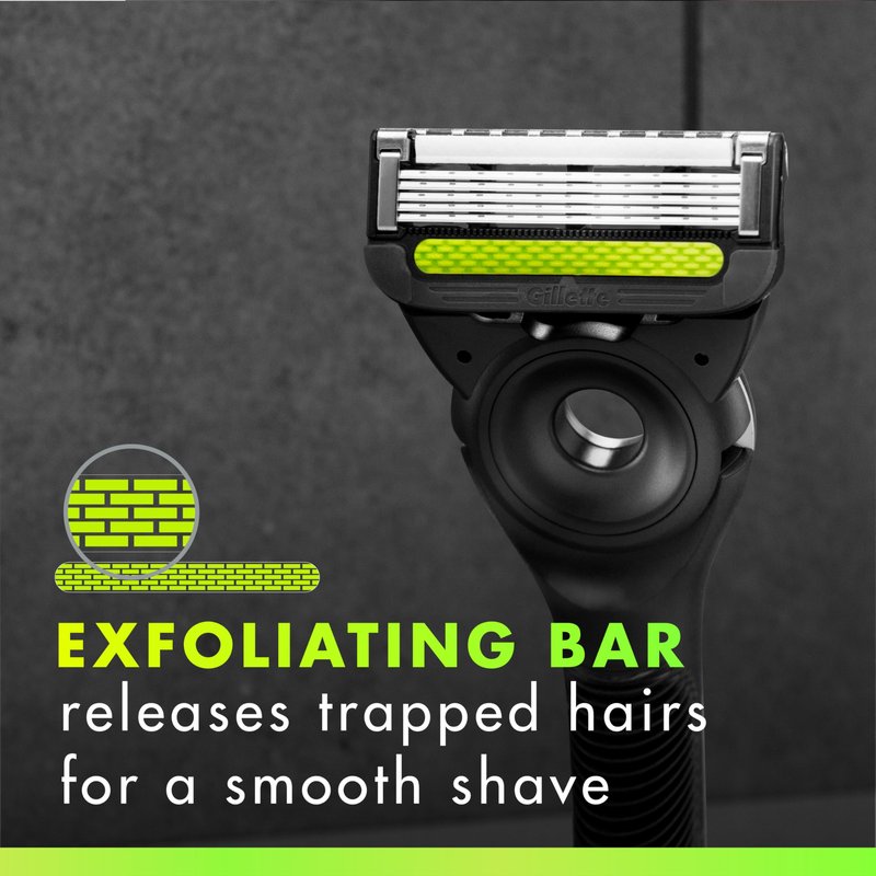 Gillette Labs Men's Shaving Razor, 1 Handle, 4 Blade Refills, Magnetic Stand