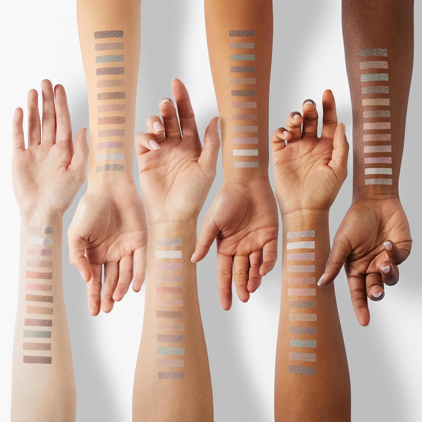 Laura Geller Baked Eyeshadow Palette - 14 Pigmented Shades for a Natural Look