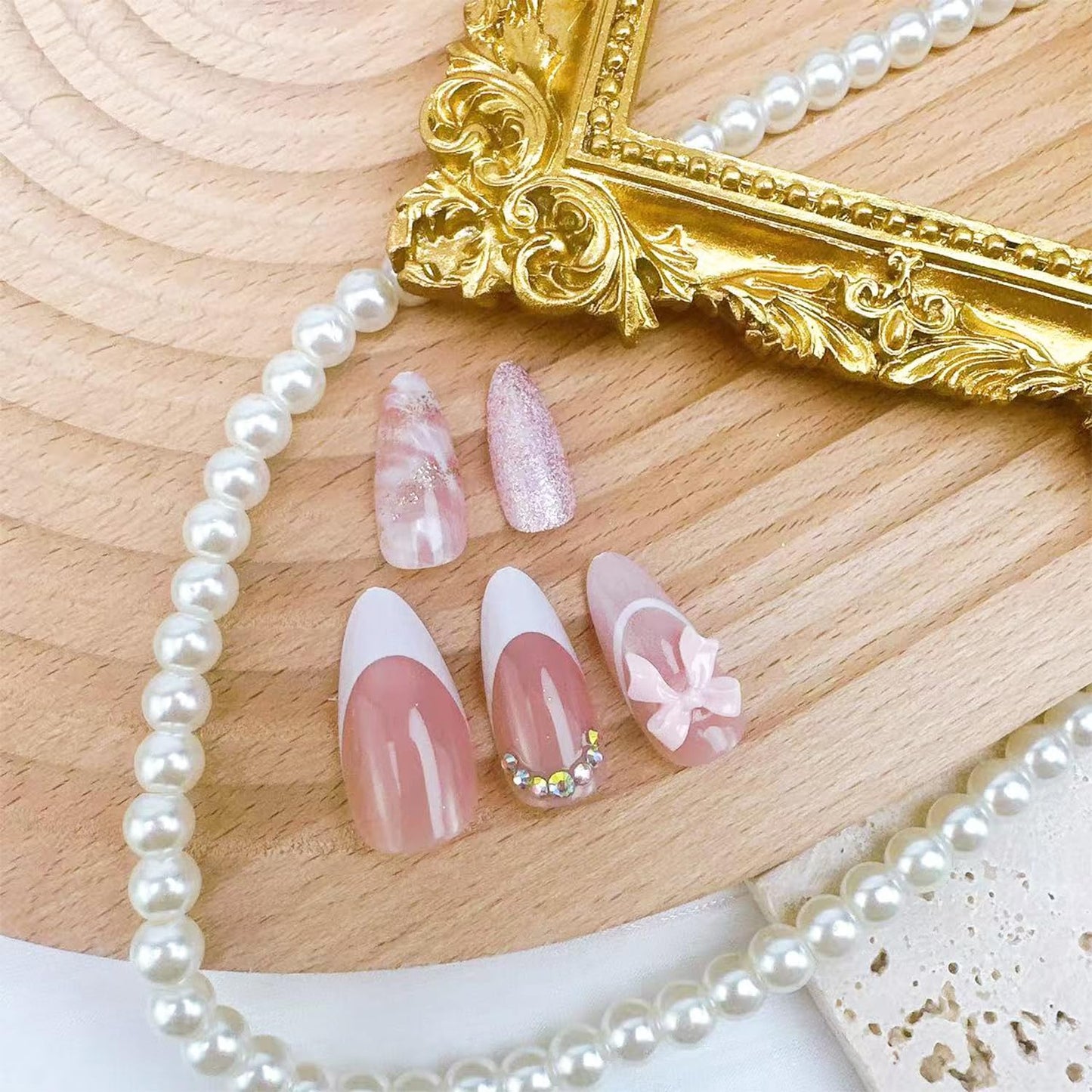 24pcs White French Tip Press on Nails Medium Almond Fake Nails with 3D Bow Glitter Rhinestones Designs Full Cover Artificial Nail Cute False Nails Reusable Stick on Nails for Women Nail Decorations
