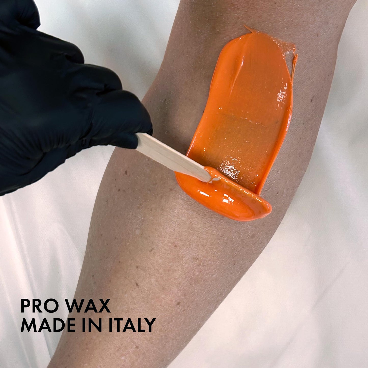 Italwax Pumpkin Spell - 0,45Kg / 1lb - Hard wax beads for hair removal - Cinnamon fragrance - Synthetic formulation ideal for sensitive skins - Recommended for Bikini Area and Armpits