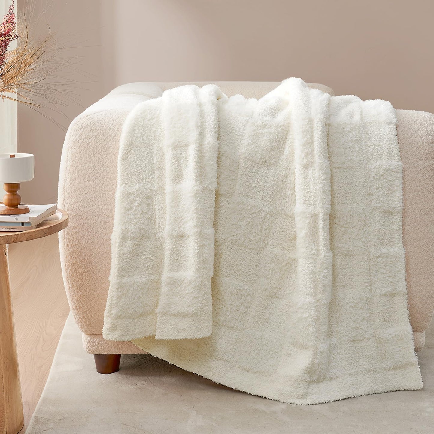 Snuggle Sac Checkered Throw Blanket Faux Fur Microfiber Blankets for Couch,Cozy Soft Warm Blanket for Sofa Bedroom Living Room,Solid Ivory,50x60 inches
