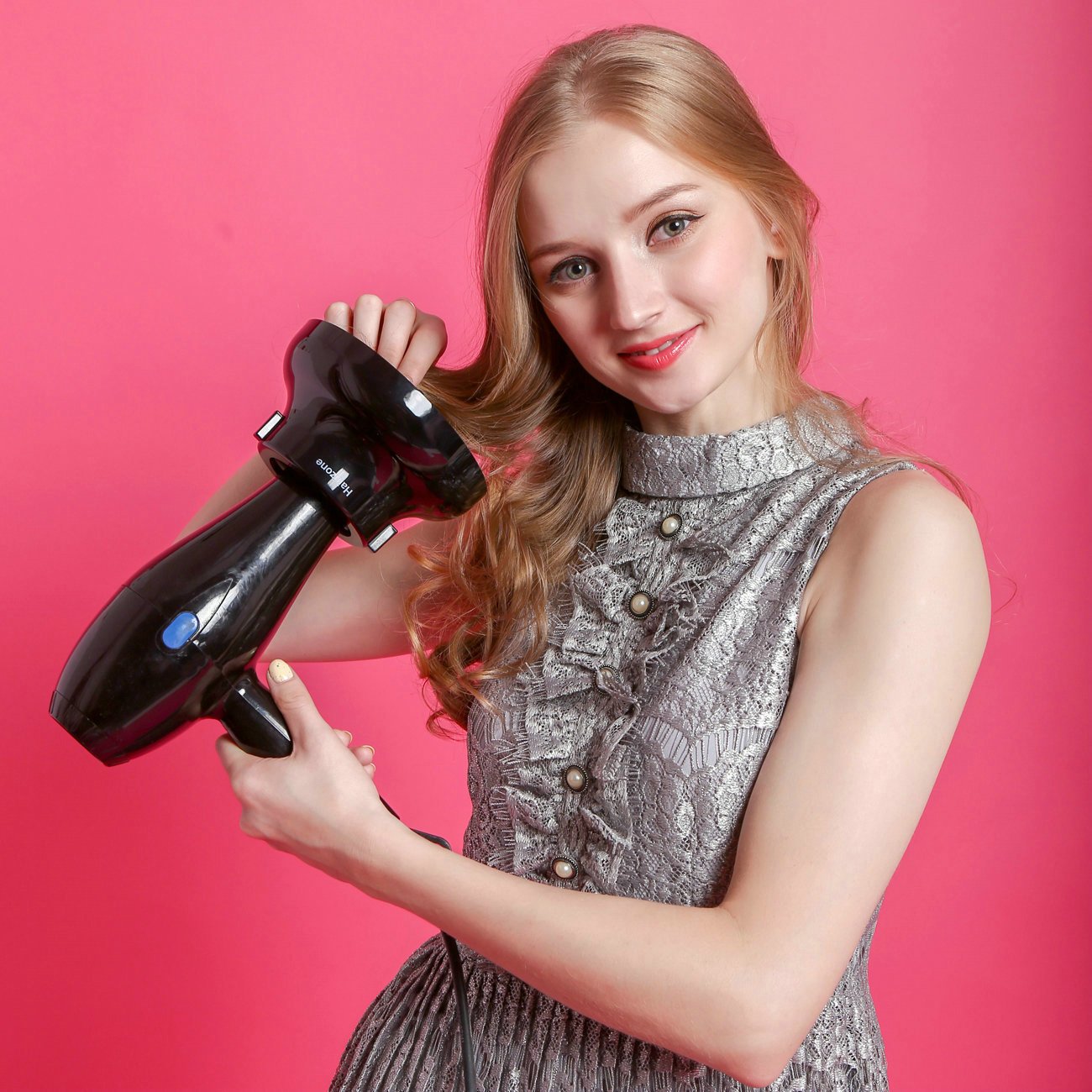 Universal Hair Diffuser for Blow Dryers - Fits 1.7 to 2.6 Inch Nozzles | Ideal for Curly & Wavy Hair, Shiny Black
