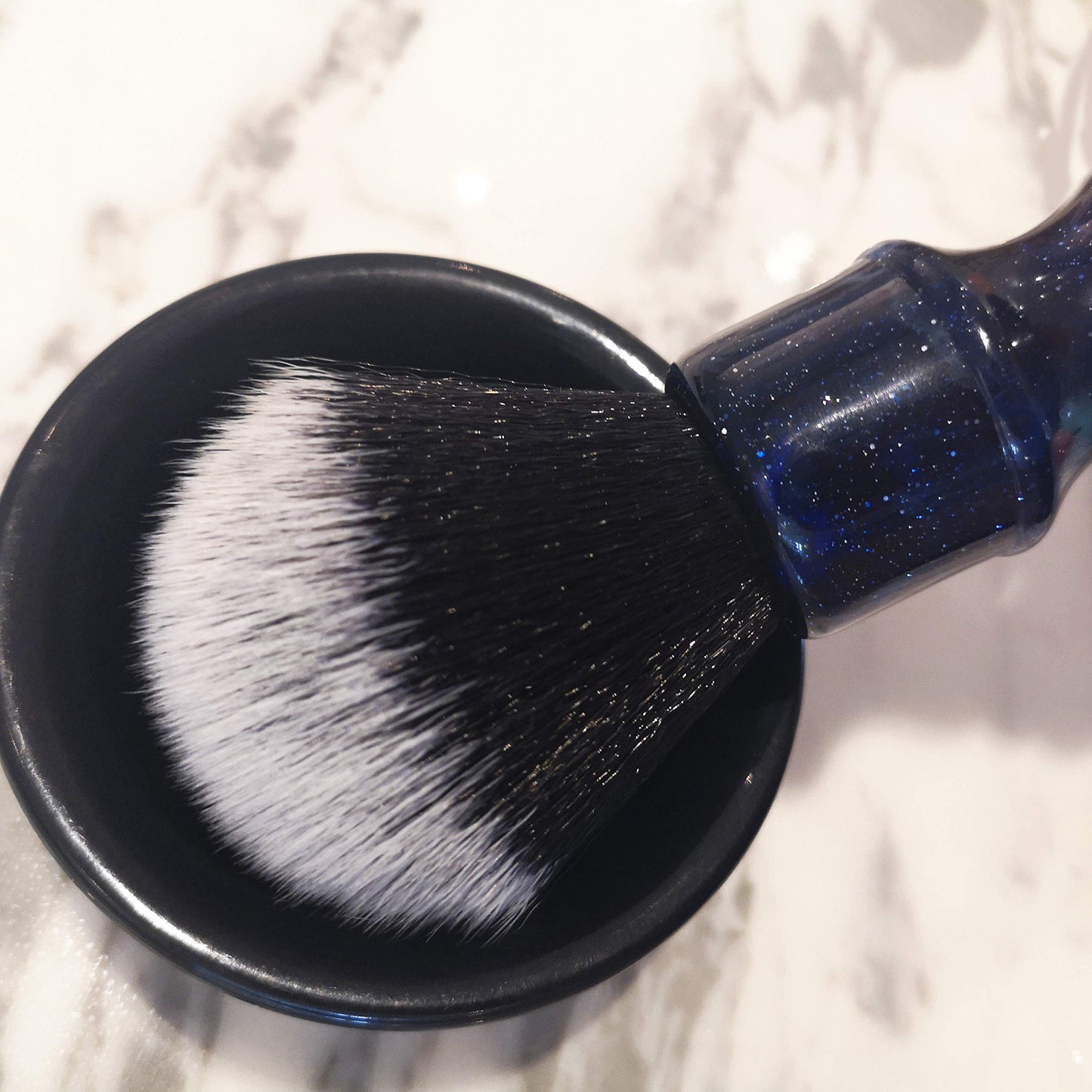 JEQUIL&CORENVEO Luxury Synthetic Shaving Brush With Aesthetic Resin Handle, 24mm Extra Dense Knot