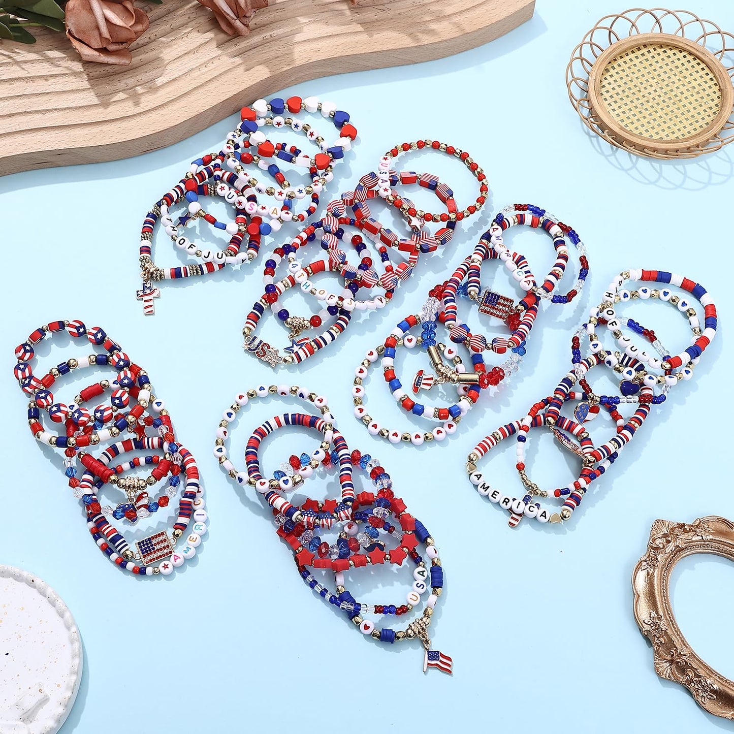 Cooluckday 36 Pcs 4th of July Bracelets USA Flag Bracelets for Women Independence Day Patriotic Surfer Heishi Bracelets for Women Stackable Vinyl Disc Beaded Stretch Bracelets Elastic Layering Independence Day Party Favors