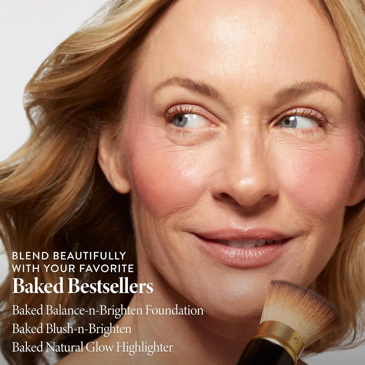 Laura Geller Professional Makeup Brushes - Cruelty-Free Retractable Angled Kabuki Brush for Flawless Application