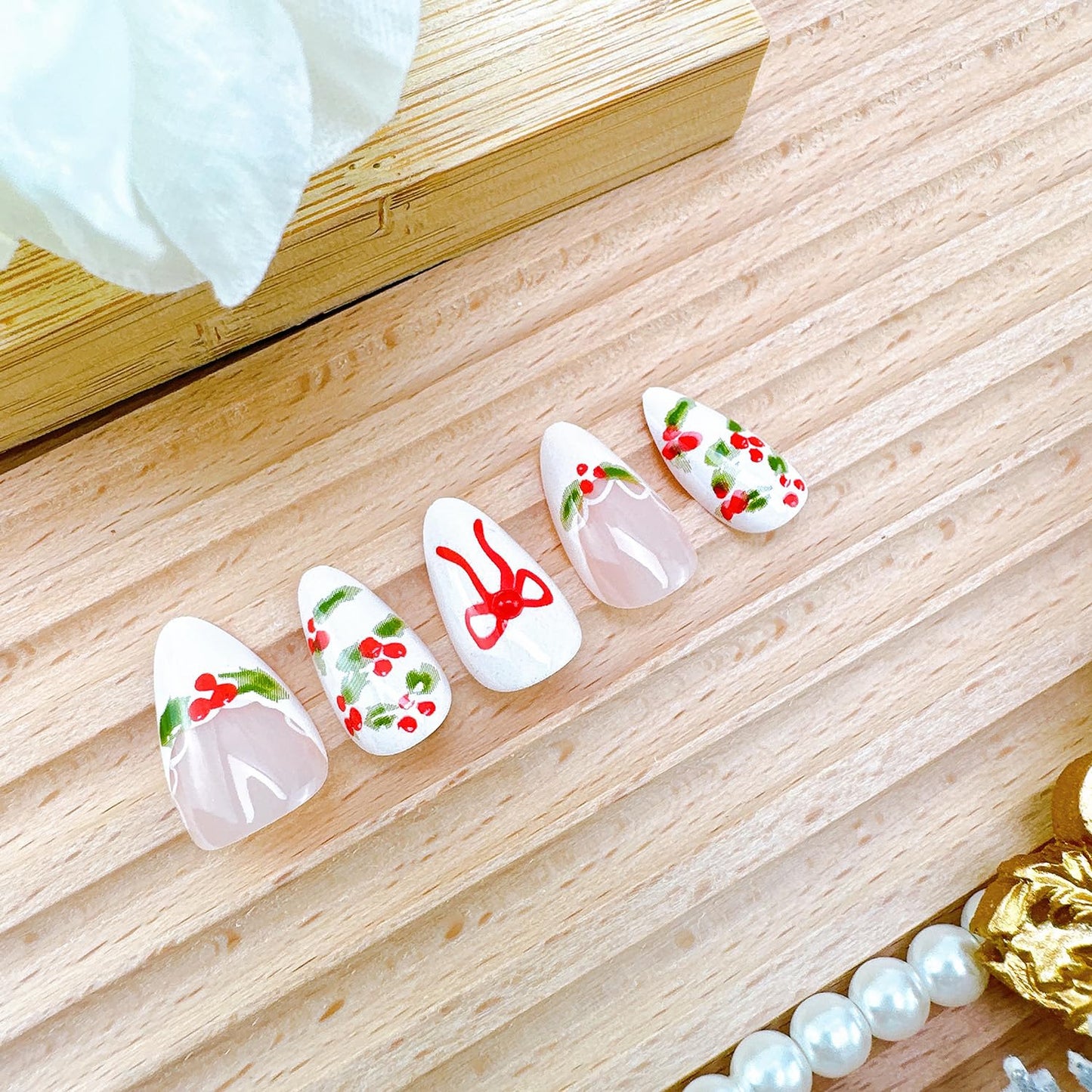 Christmas Press-On Nails - 24Pcs Short Almond Acrylic Set with Holly & Bow Designs | Winter White French Tips