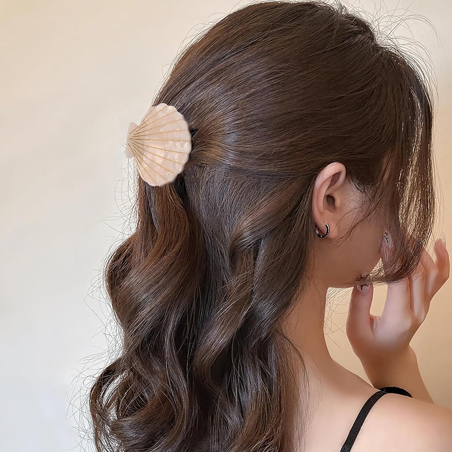 Seashell Hair Claw Clips - Stylish Summer Hair Accessories for Women | Acrylic Beach Hairpins
